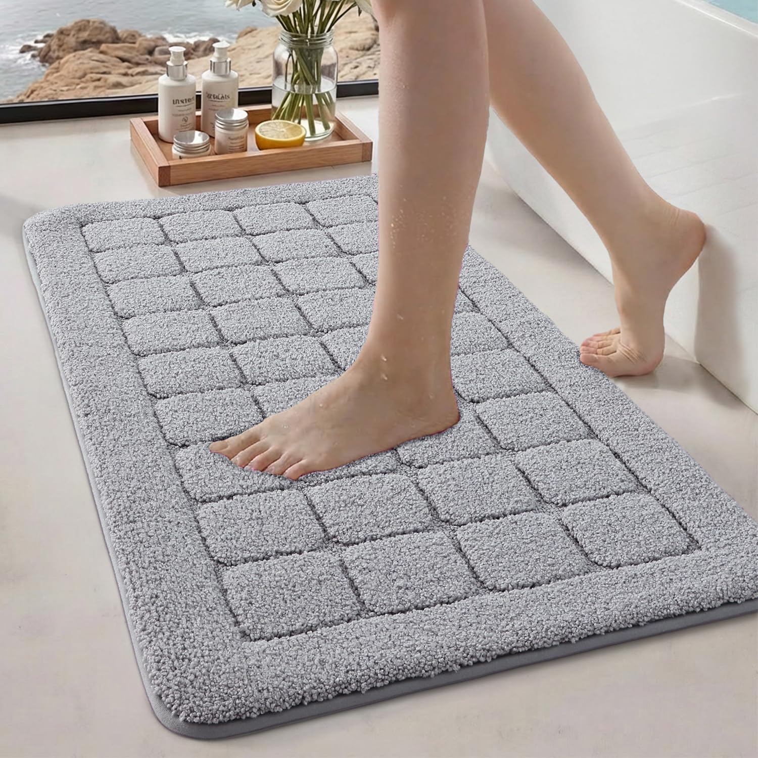 color&geometry light gray checkered bath mat 24x44, fluffy absorbent microfiber non-slip bathroom rug, soft plush shower mat for tub, shower machine washable bath rug for bathroom floor
