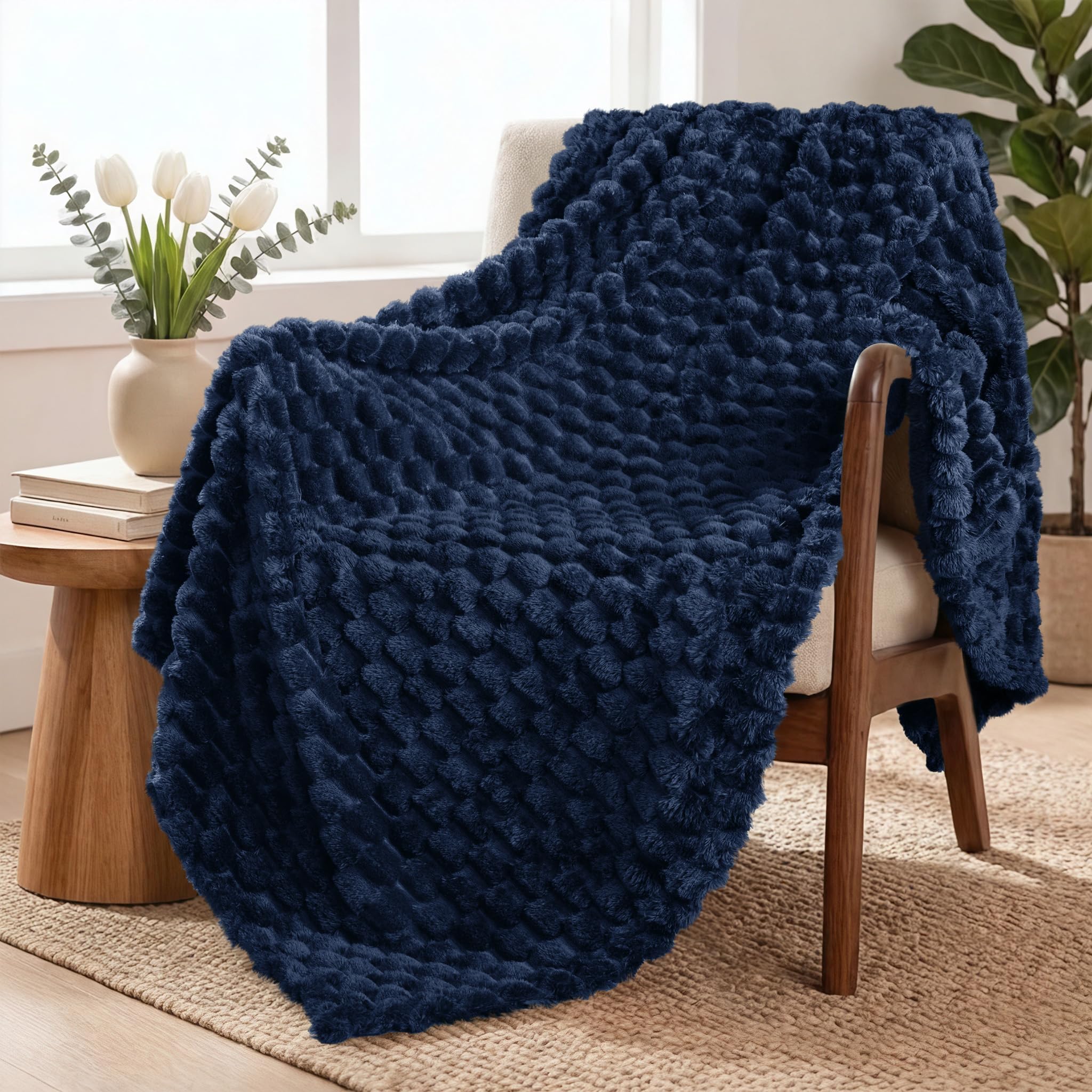 Exclusivo Mezcla Large 3D Fleece Throw Blanket for Couch, Navy Blue