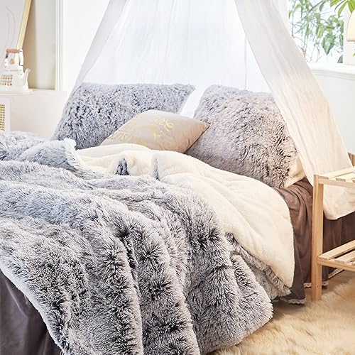 Miniatura 2 de Juego de edredón de lujo de pelo sintético lanudo tamaño matrimonialqueen, edredón reversible de felpa y sherpa, color gris con blanco, juego de