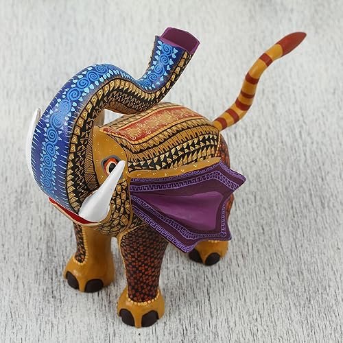 Miniatura 6 de NOVICA Figura de Alebrije de madera hecha a mano con elefante trompetista colorido, escultura multicolor de México, arte popular con temática de