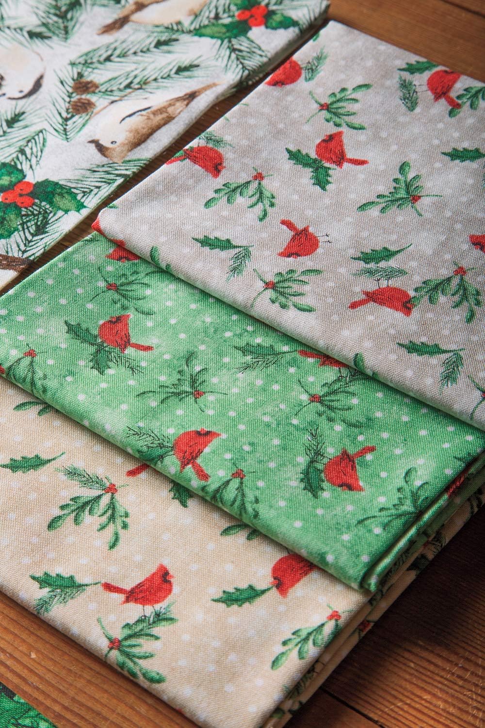 Connecting Threads Print Collection Precut Quilting Fabric Bundle (Yuletide Charm - 5" Charm Squares)