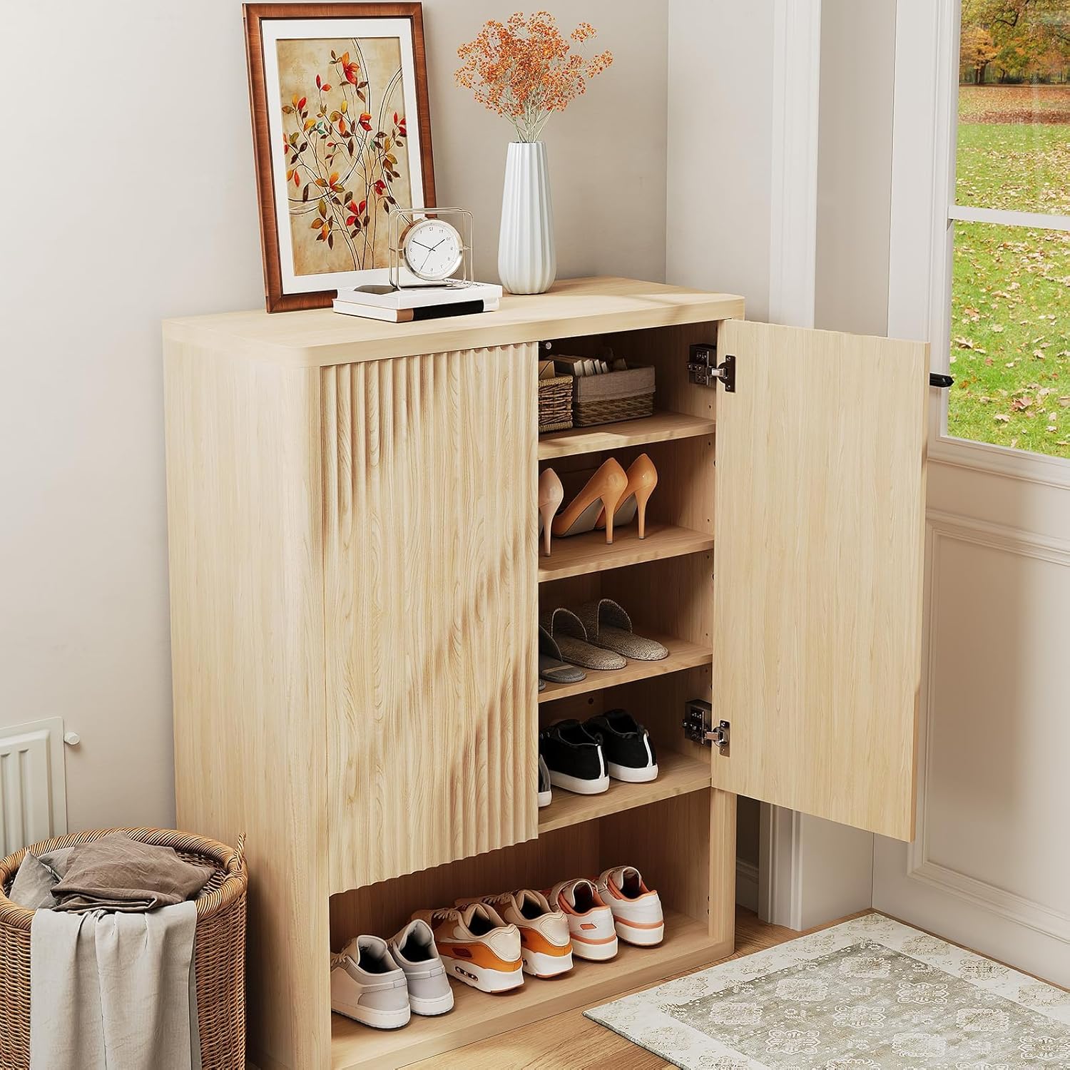 2 Fluted Doors with 5 Tier Shoe Cabinet, Freestanding Entryway Storage Cabinet with Adjustable Shelves for Living Room, Hallway, Porch, Oak