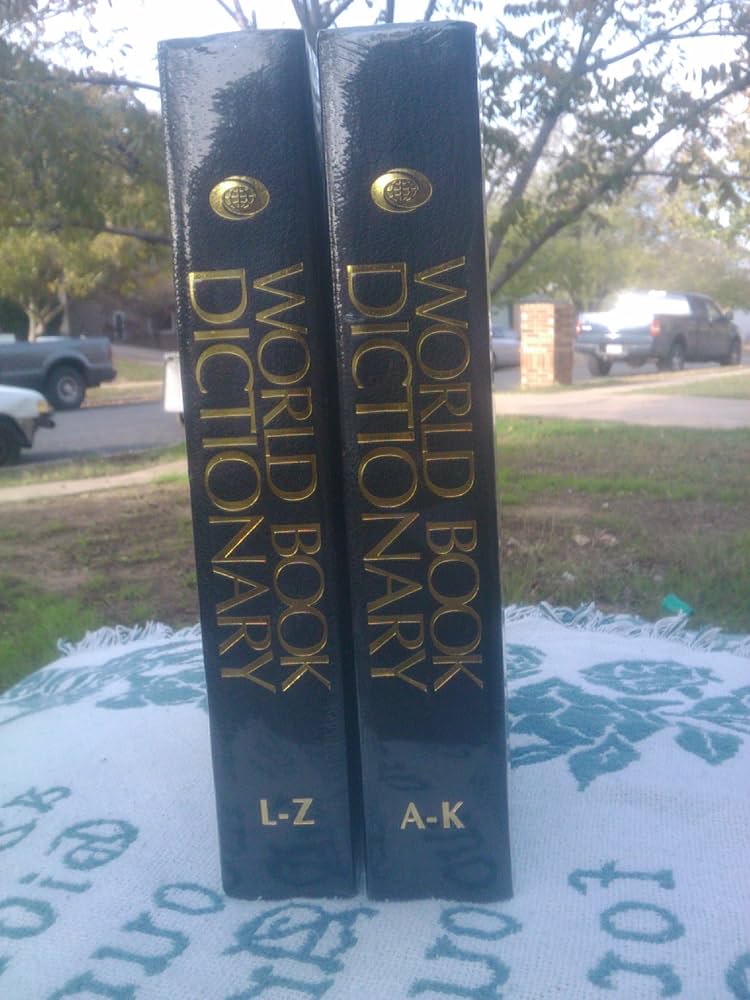 Amazon.com: The World Book Dictionary: 9780716602996: World Book
