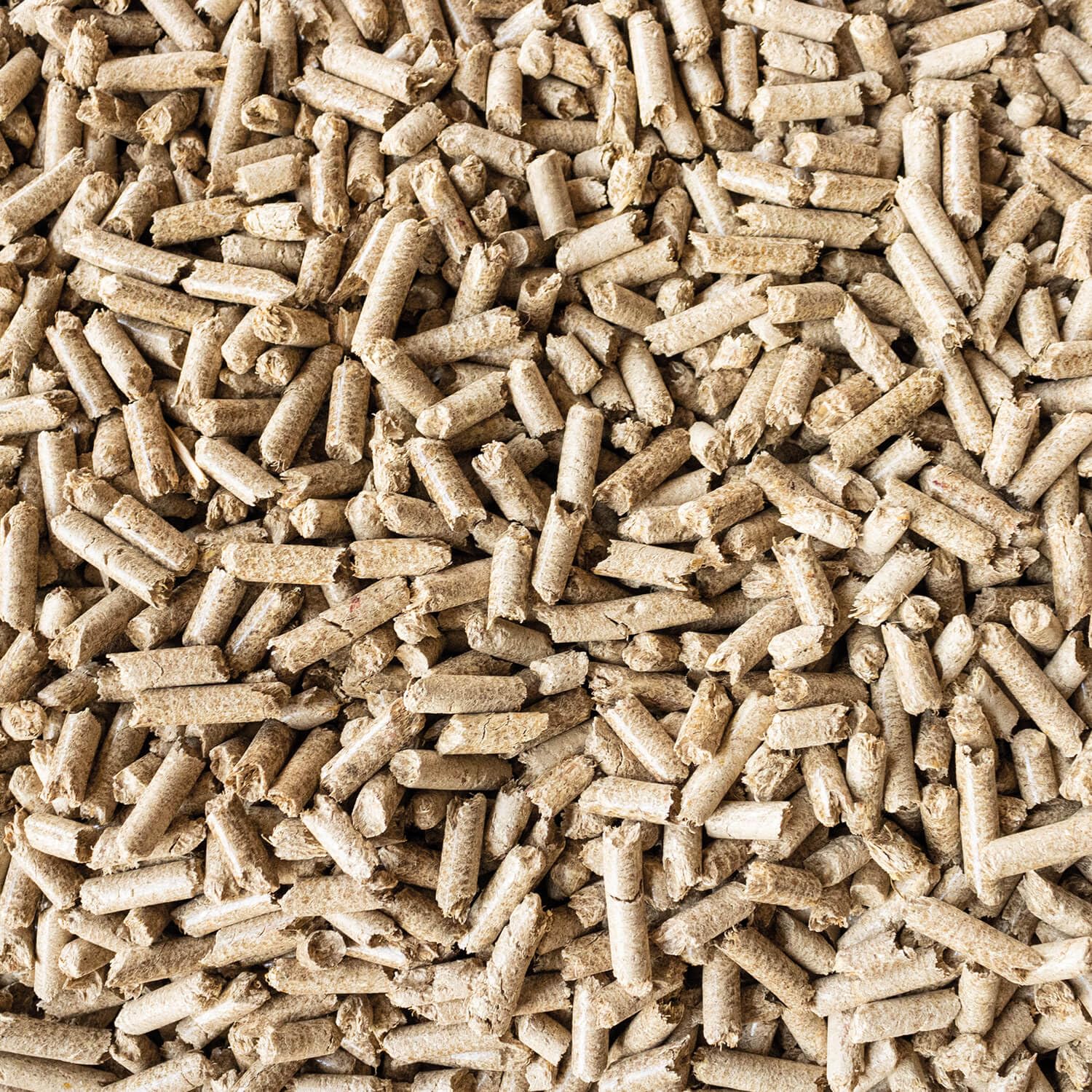Strohpellets Einstreu Pellets Stroh Tier Streu Pellet Für Großtier Kleintier Pferde Stall Box Paddock 15kg x 65 Sack 975kg / 1 Palette