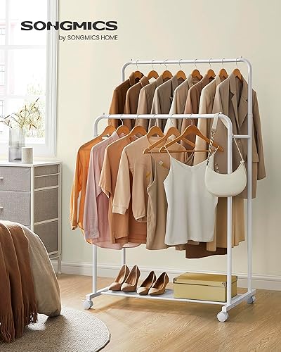 Vista 41 de SONGMICS Perchero de doble barra con ruedas, perchero para colgar ropa, perchero resistente con estante de almacenamiento de malla, 2 frenos, cada
