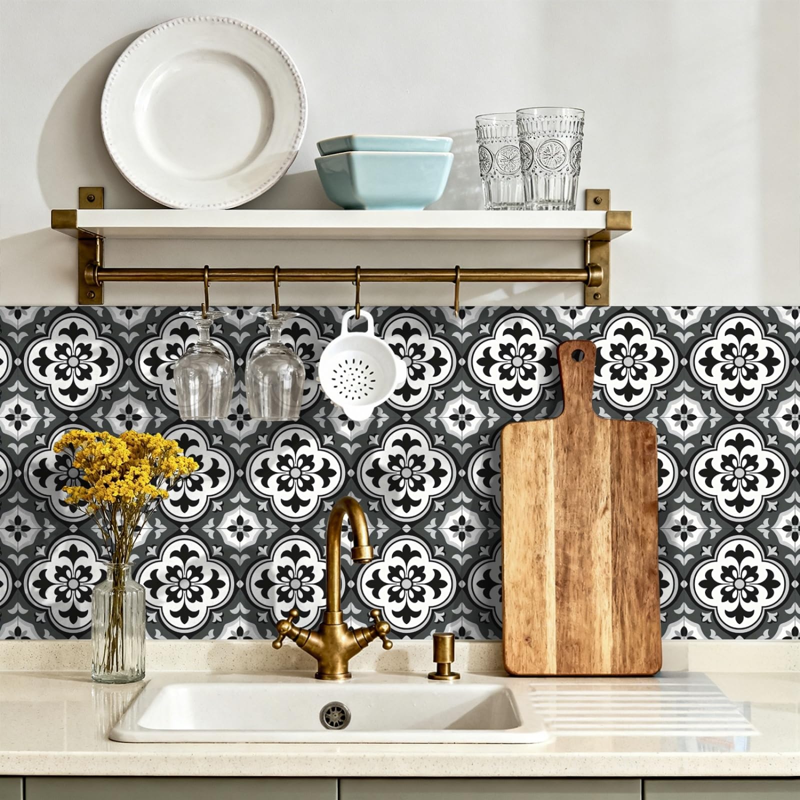 Peel and Stick Wall Tiles Moroccan Grey Black Tiles Self Adhesive PVC Home Decor Backsplash Kitchen Tile Stickers Waterproof Tile Stickers for Bathroom 20x20cm /24 Pcs