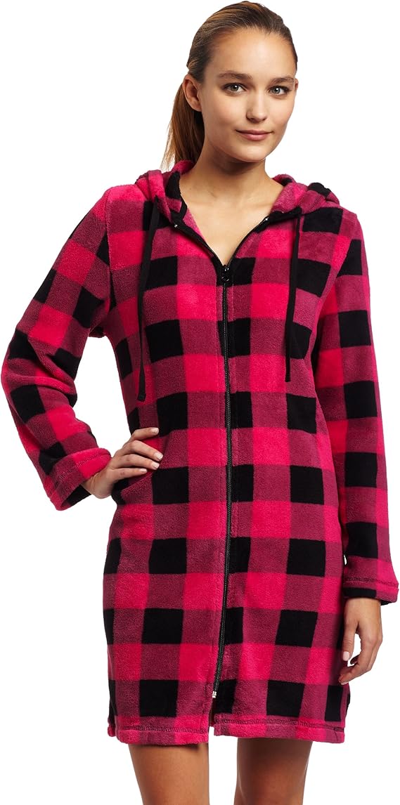 Sweet Juniors Red Hooded Robe at Amazon Women’s Clothing store Bathrobes