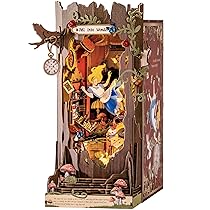 Rolife Book Nook Fall into Wonder – Miniatura per Adulti, Diorama Decorativo per Scrivanie e Librerie. Casetta delle Bambole Booknook con un Effetto Specchiato, Natale o Compleanni