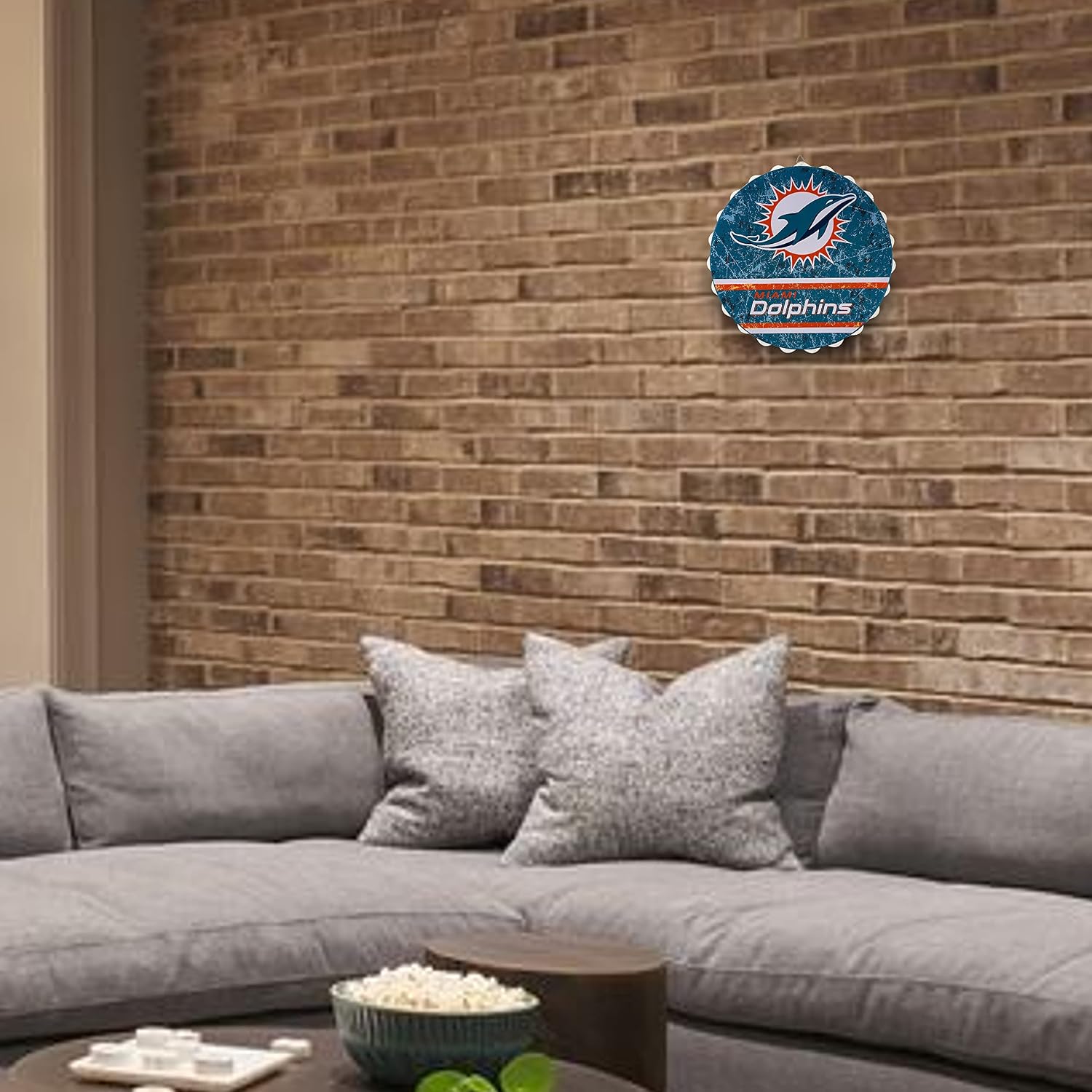 FOCO Miami Dolphins NFL Metal Bottlecap Wall Sign, 13 Inch — Distressed Vintage Style, Officially Licensed image 2