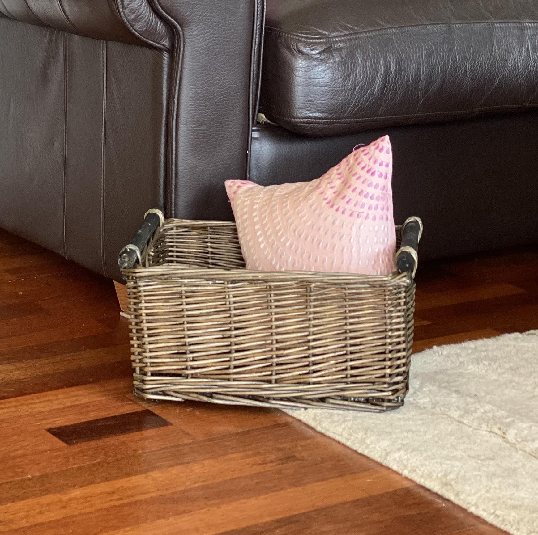 Topfurnishing Oak Kitchen Log Fireplace Wicker Storage Basket With Handles Xmas Empty Hamper Basket [,Medium 38X30x18cm]