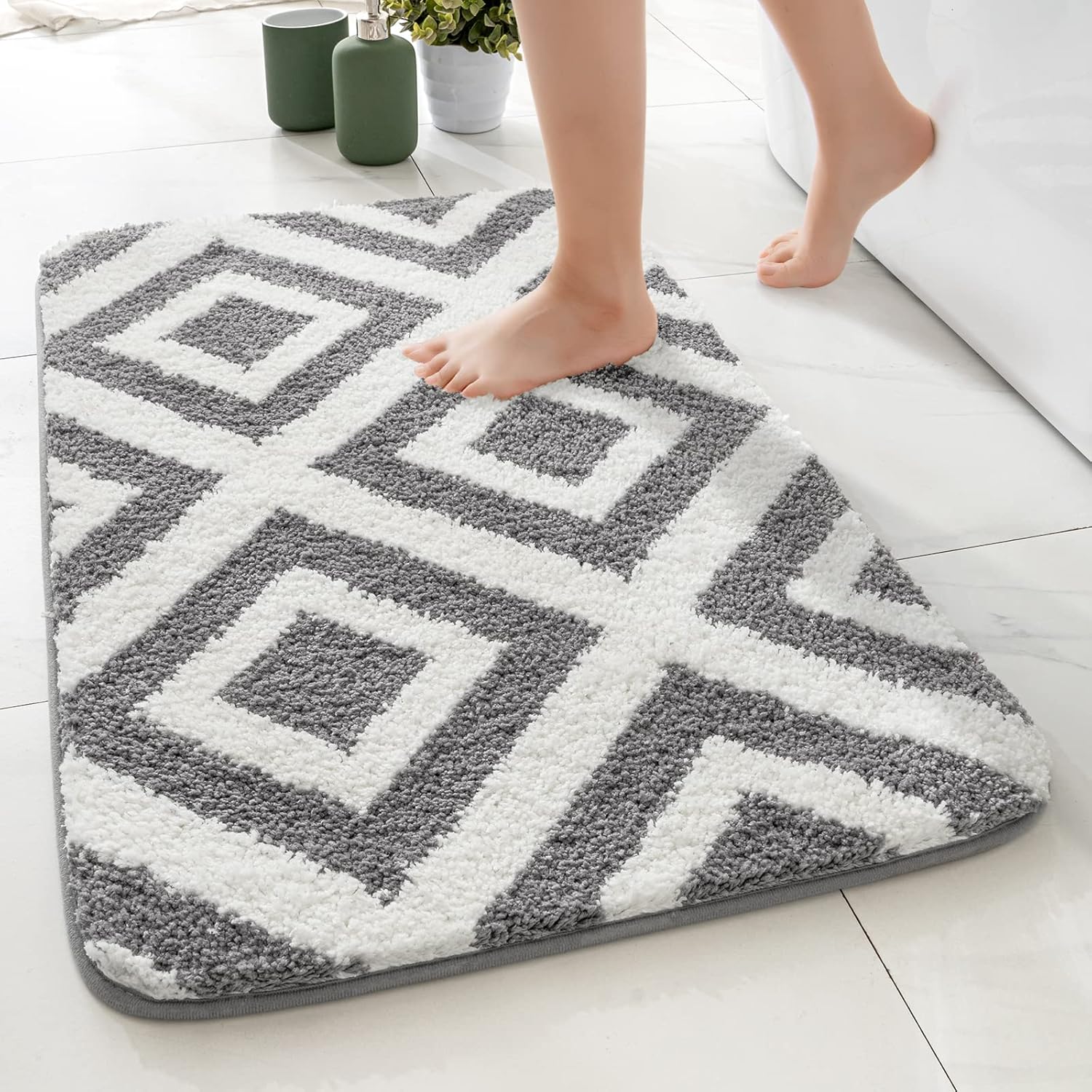 MIULEE Bath Mat NonSlip Bathroom Mat Moroccan Prism Bath Rug Soft and