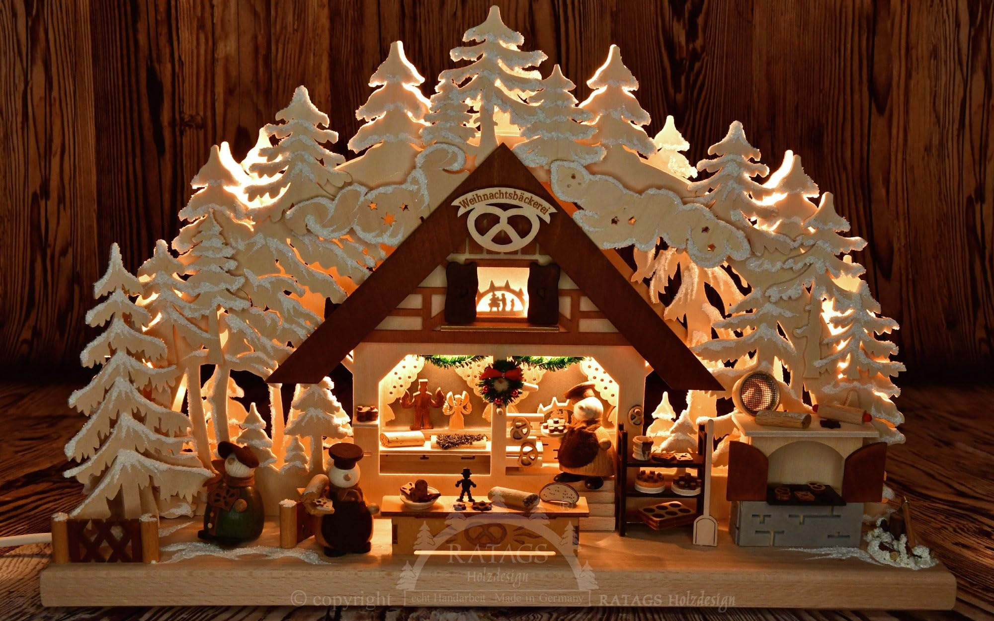 RATAGS 3D Candle Arch - Molli's Christmas Bakery with White Frost - 43x30 cm / 17x12 inch