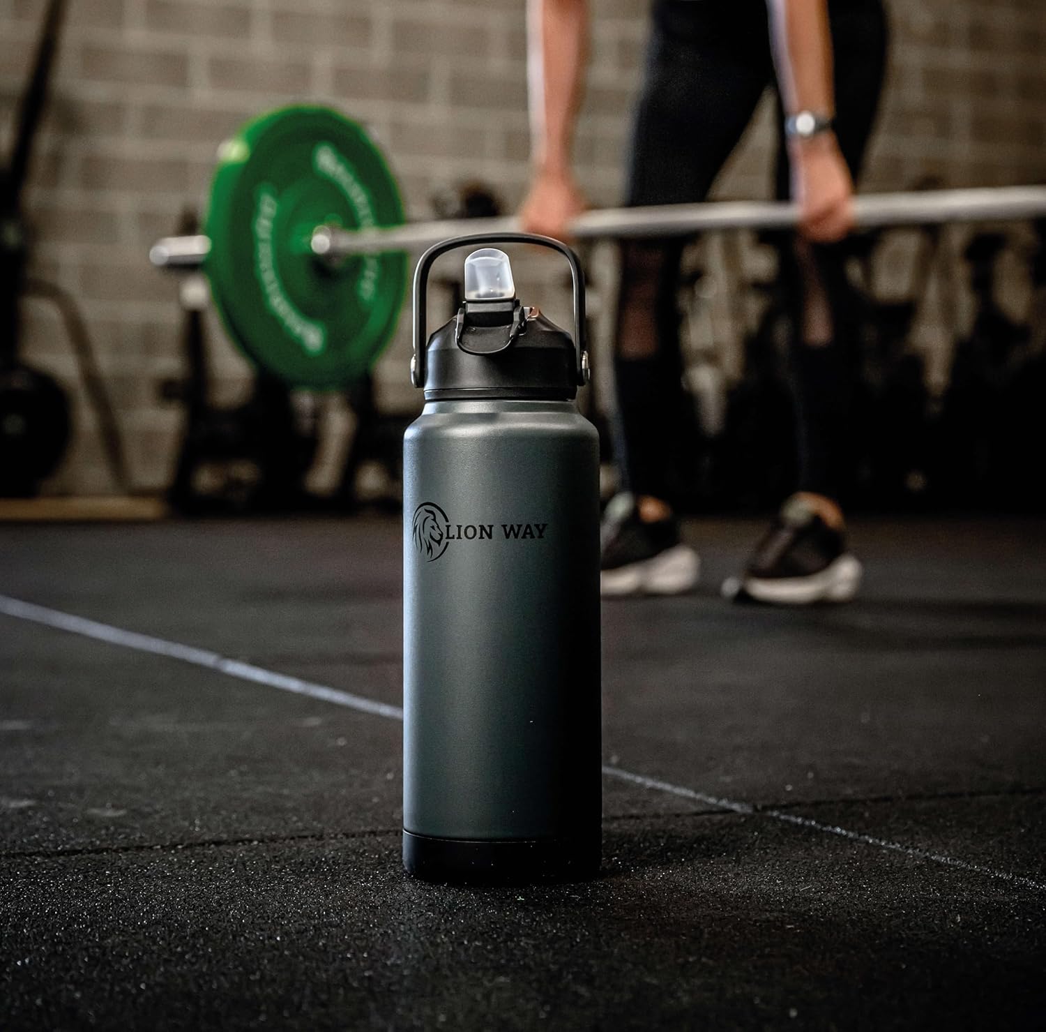 LION WAY UniFlow 32 oz Insulated Bottle - Charcoal Velvet |Stainless Steel Sport Water Bottle with Soft Straw, Leak-Proof, BPA-Free - Image 5