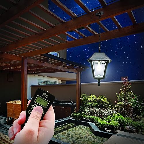 Miniatura 9 de Gama Sonic Luz solar colgante para pérgola Trellis Gazebo, lámpara solar para exteriores, resina negra, bombilla Baytown II, cadena decorativa de 5