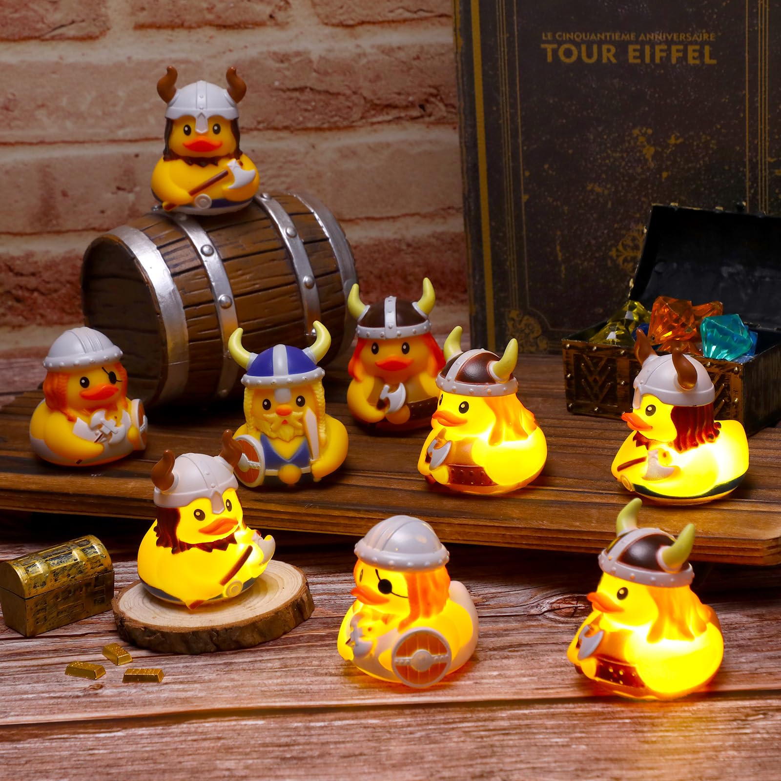 HyDren 48 patos de goma vikingos iluminados, 6.1 cm LED que cambian de color para el tablero del coche de crucero, regalos de fiesta vikinga