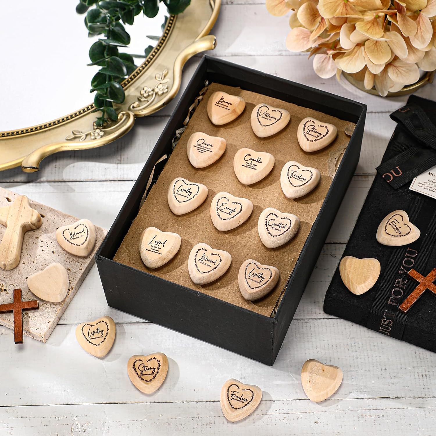 Geelin Christian Gift Religious Wooden Heart Tokens with Inspirational Bible Verses Pocket Hug for Mother's Day Mom Women Men Friends Church Scripture Party Favor(Natural‌,120 Pcs)
