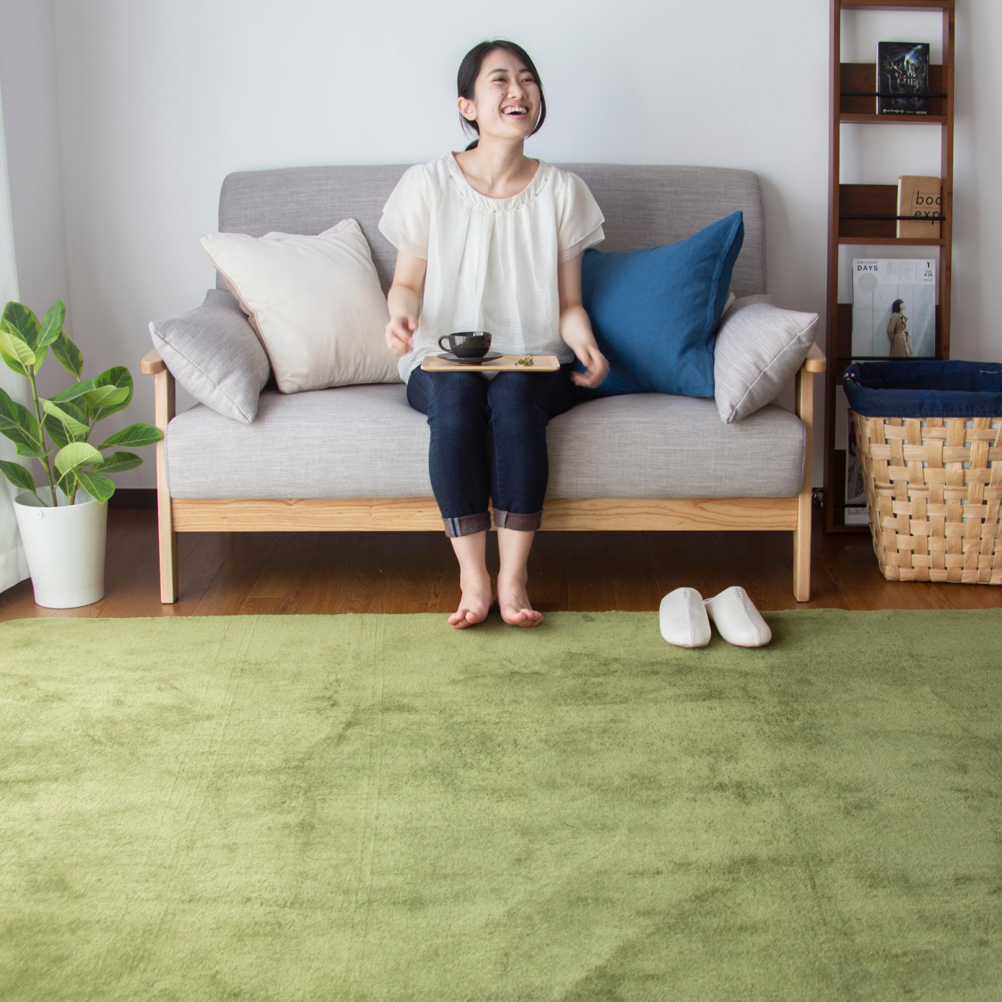 supisupi ラグ 洗える 1畳 1.5畳 2畳 3畳 4畳 洗えるラグ 防ダニ 冬 床暖房対応 オールシーズン 滑り止め マット ラグマット カーペット A703 185×185 無地・グリーン