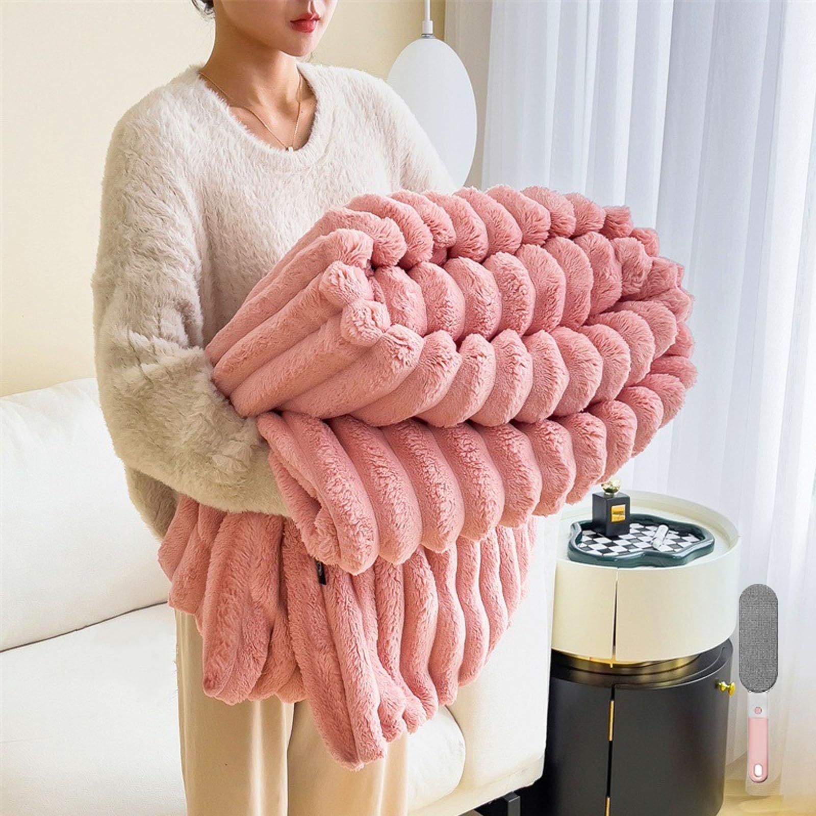 Popular Thickened Rabbit Plush Nap Blanket, Flannel Milk Velvet Cover Blankets, Thick Fluffy Blanket for Adults, Double Sided Super Soft Fleece Throw, Winter (Pink, 78.7 * 90.5in)