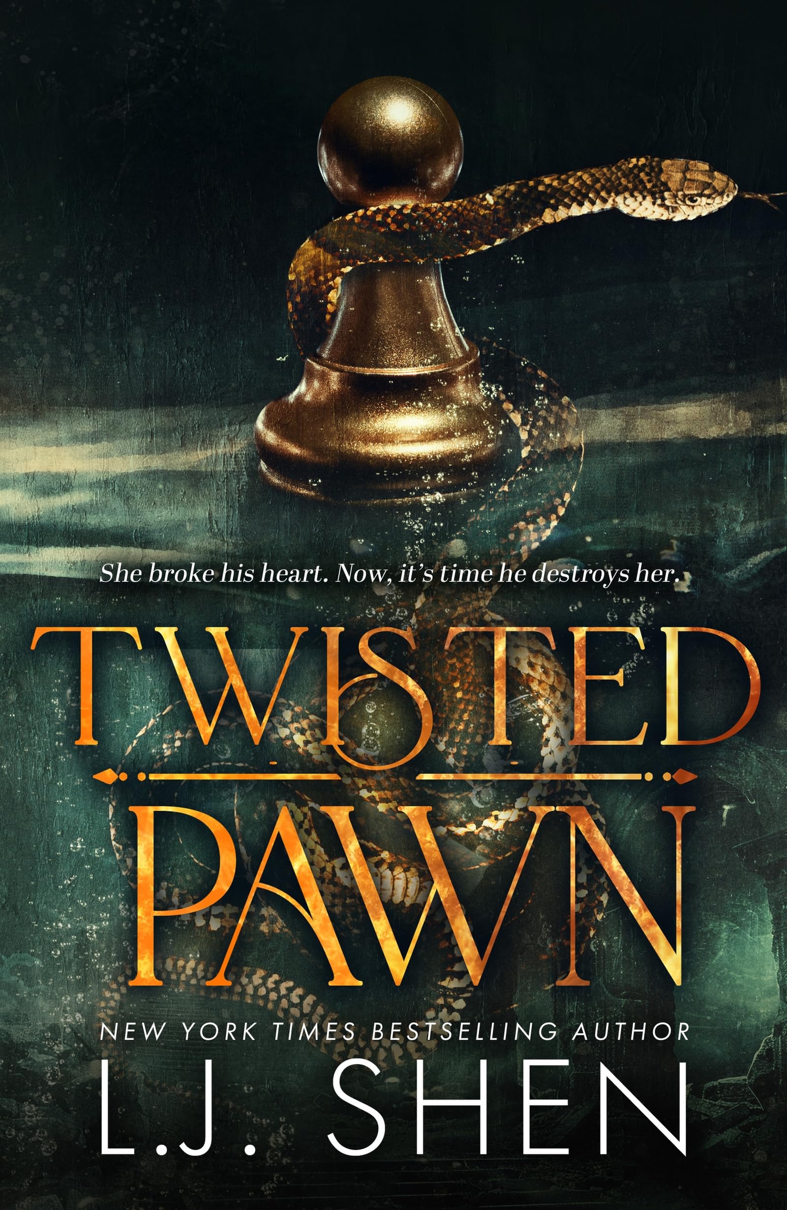 Twisted Pawn: Your new favourite dark and steamy romance series (Society of Villains)