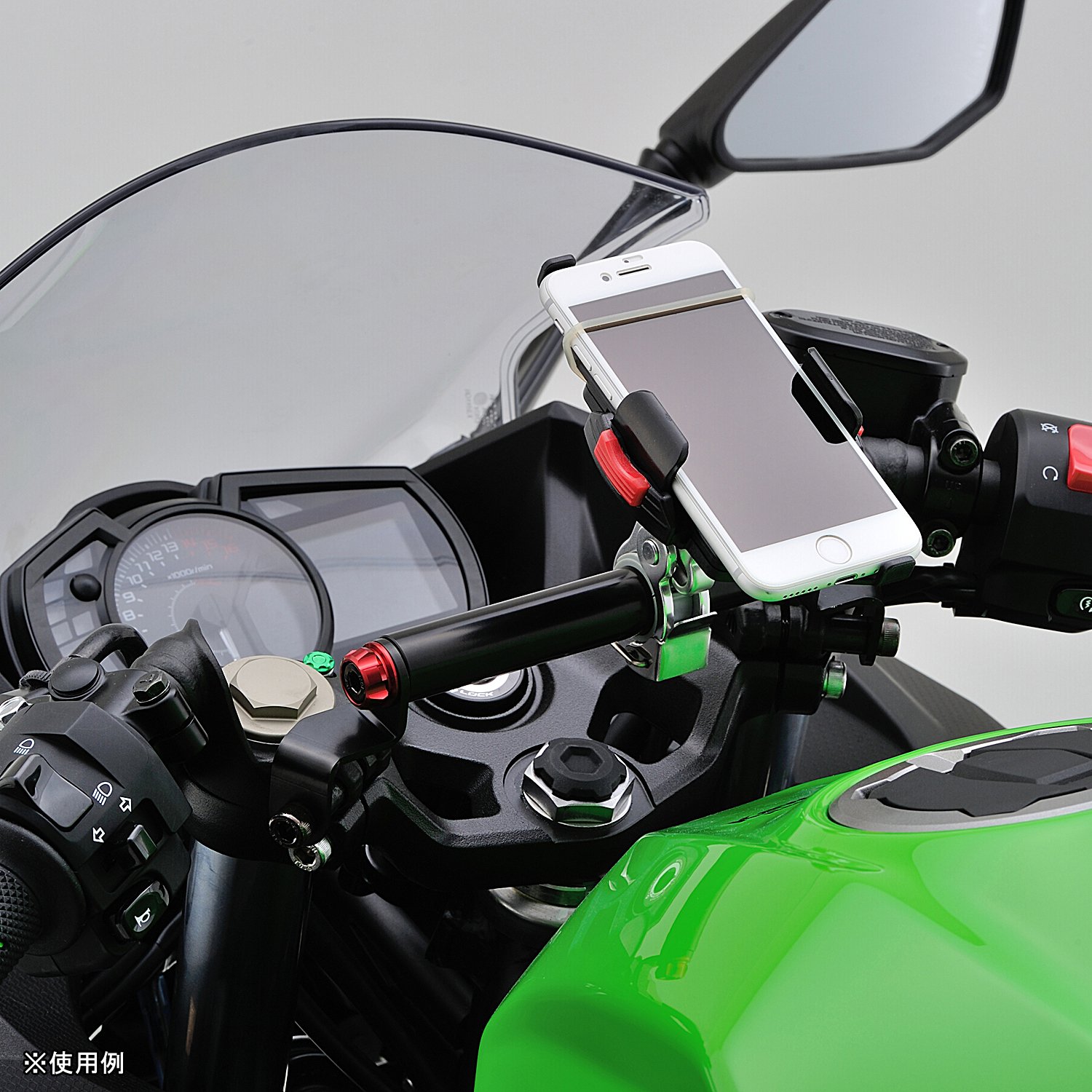 【特価商品】デイトナ(Daytona) Ninja400/250専用 クランプバ Amazon | デイトナ(Daytona) Ninja400/Ninja250専用 クランプバー