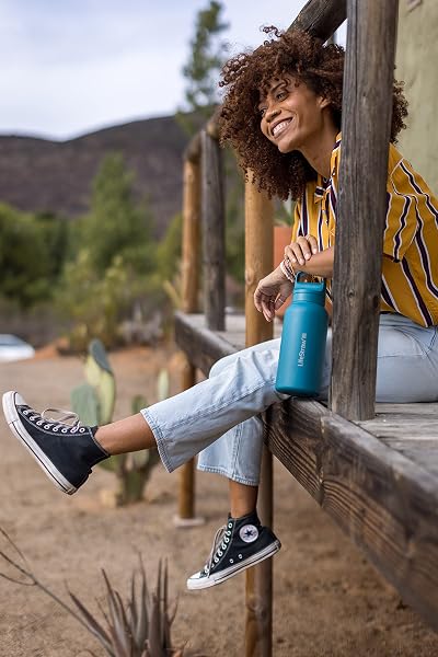 LifeStraw Go Series - Borraccia isolata in acciaio inox con filtro acqua per viaggi e uso quotidiano. Rimuove batteri, parassiti e microplastiche, migliora il sapore, 1l, Laguna Teal (petrolio) - 5