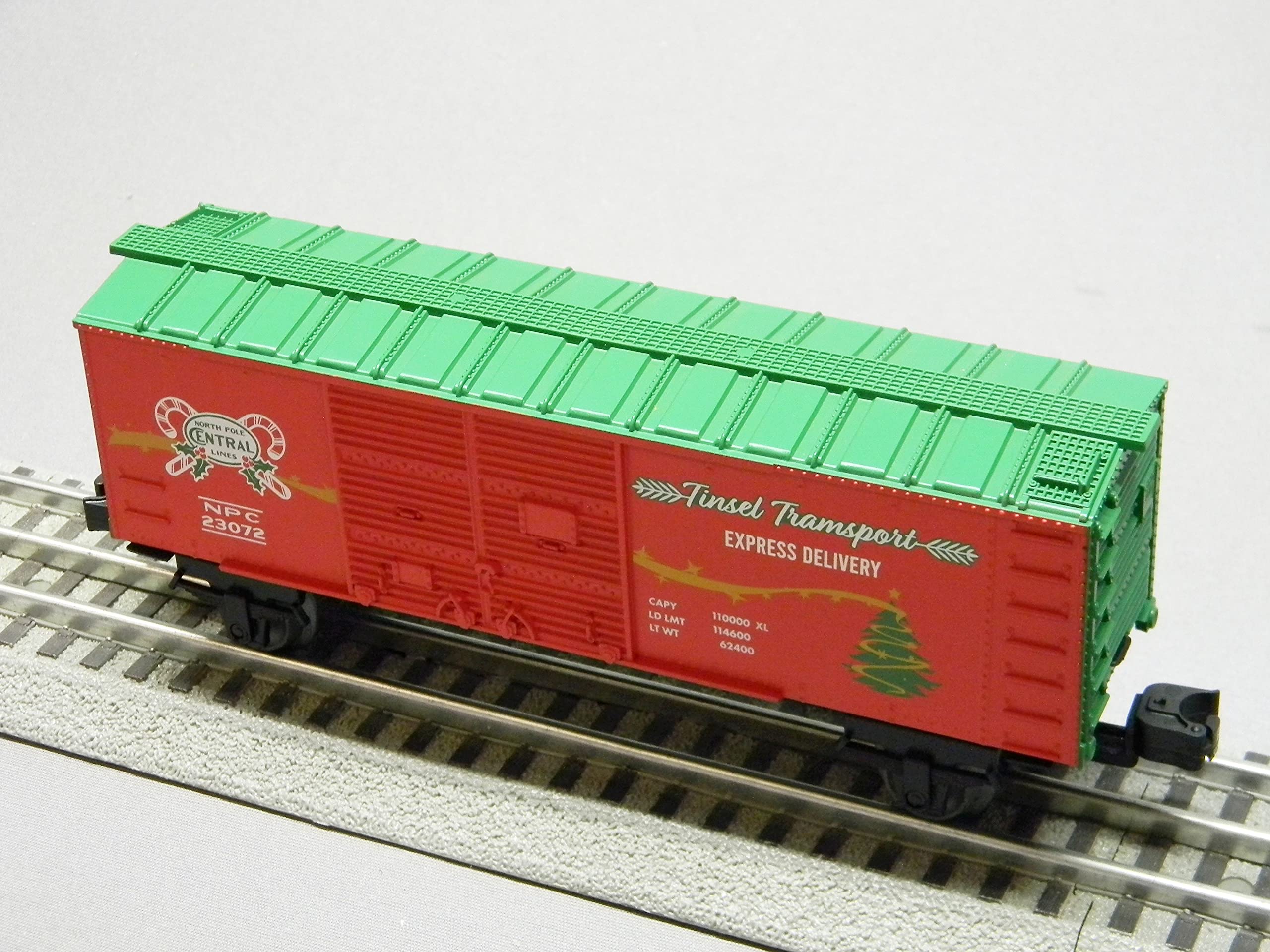 Amazon.com: Lionel North Pole Central Christmas BOXCAR O Gauge