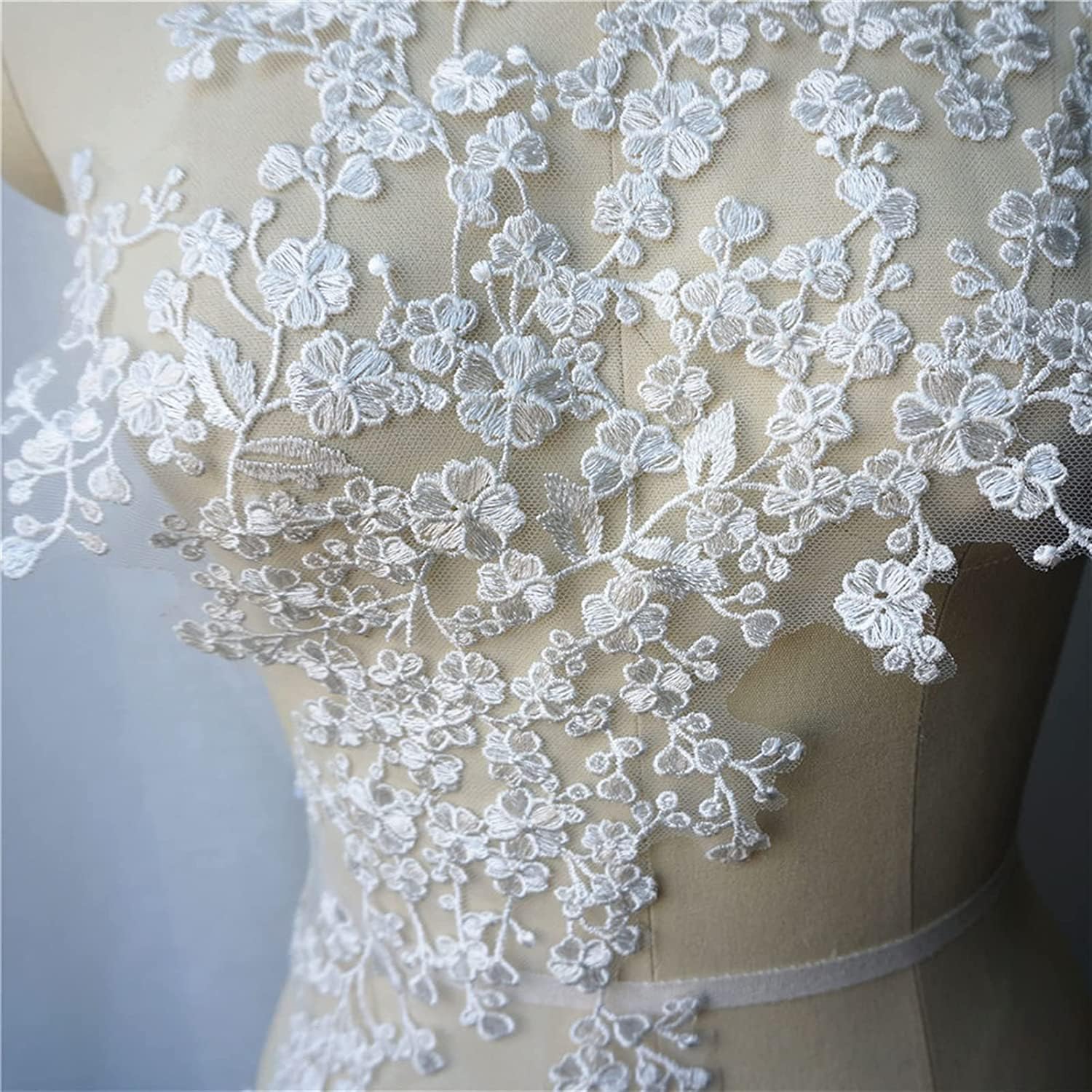 Lace Applique Floral Embroidery Sew On Patch for Wedding Dress White Embroidered Flower 30x59cm