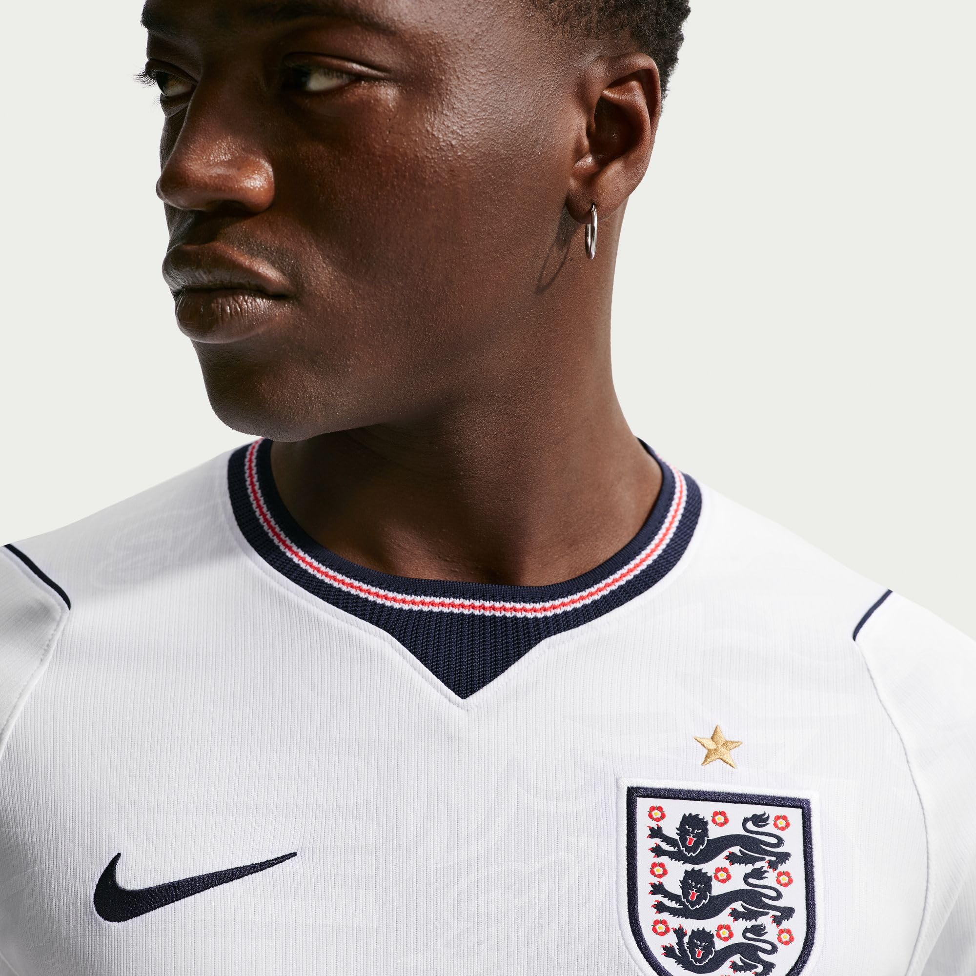 Nike England National Team Dri-Fit Stadium Home T-Shirt Uomo (Pacco da 1)