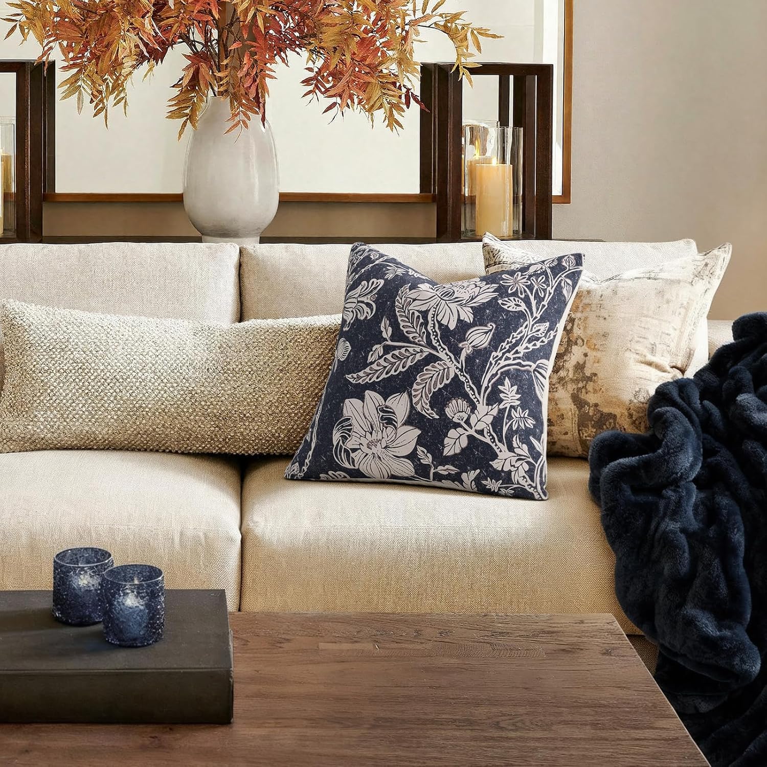 Vintage Floral Pillow Covers 20x20：Navy Blue Throw Pillow Covers Decorative — Neutral Modern Farmhouse Boho Patterned Cotton Square Cushions Accent Covers Sofa Bed Living Room Pillowcases Pack of 2