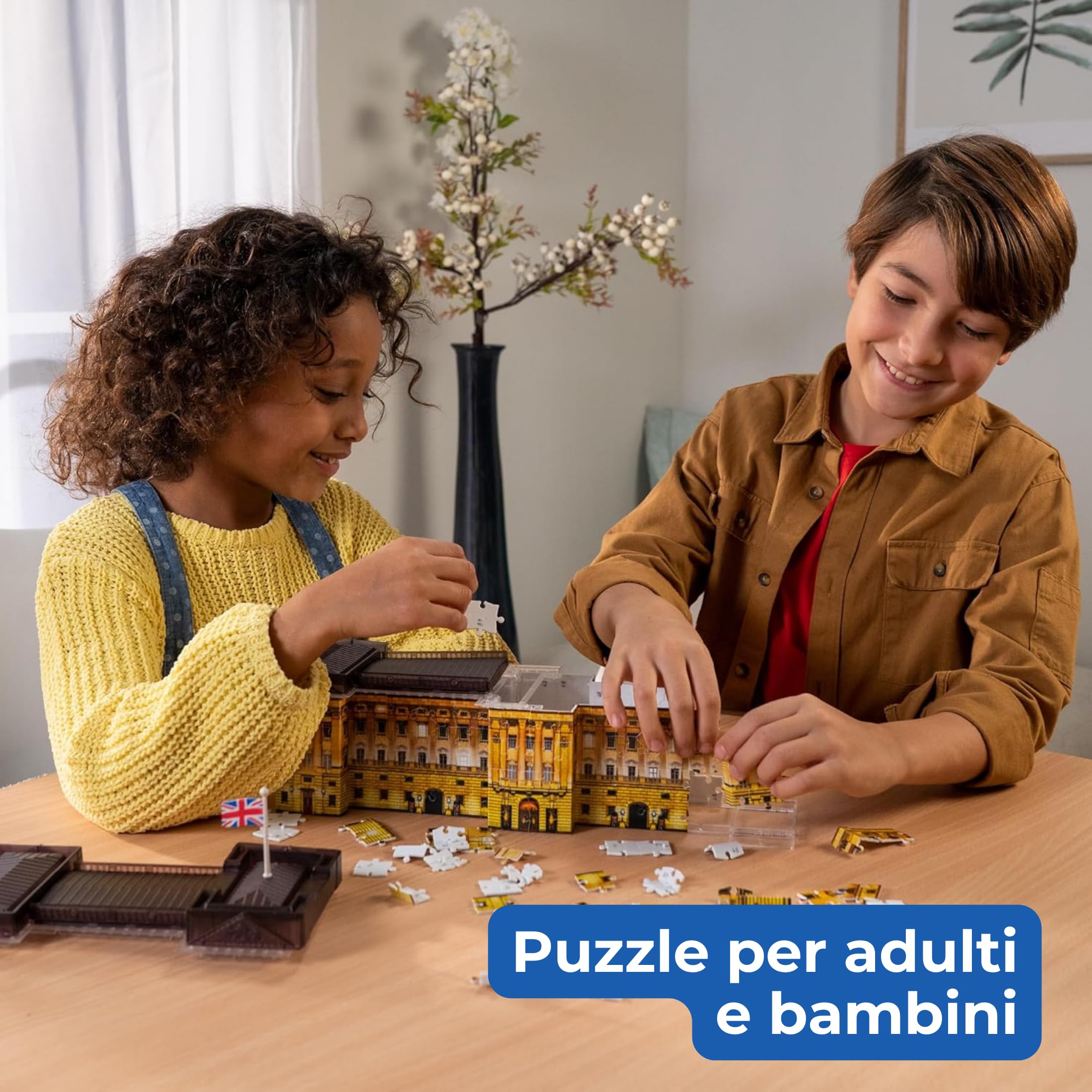 Ravensburger - Puzzle 3D Buckingham Palace Notturno LED, 237 Pezzi | Puzzle 3D LED Buckingham Palace da 237 pezzi, replica notturna di Londra da costruire, decorazione per casa e idea regalo.