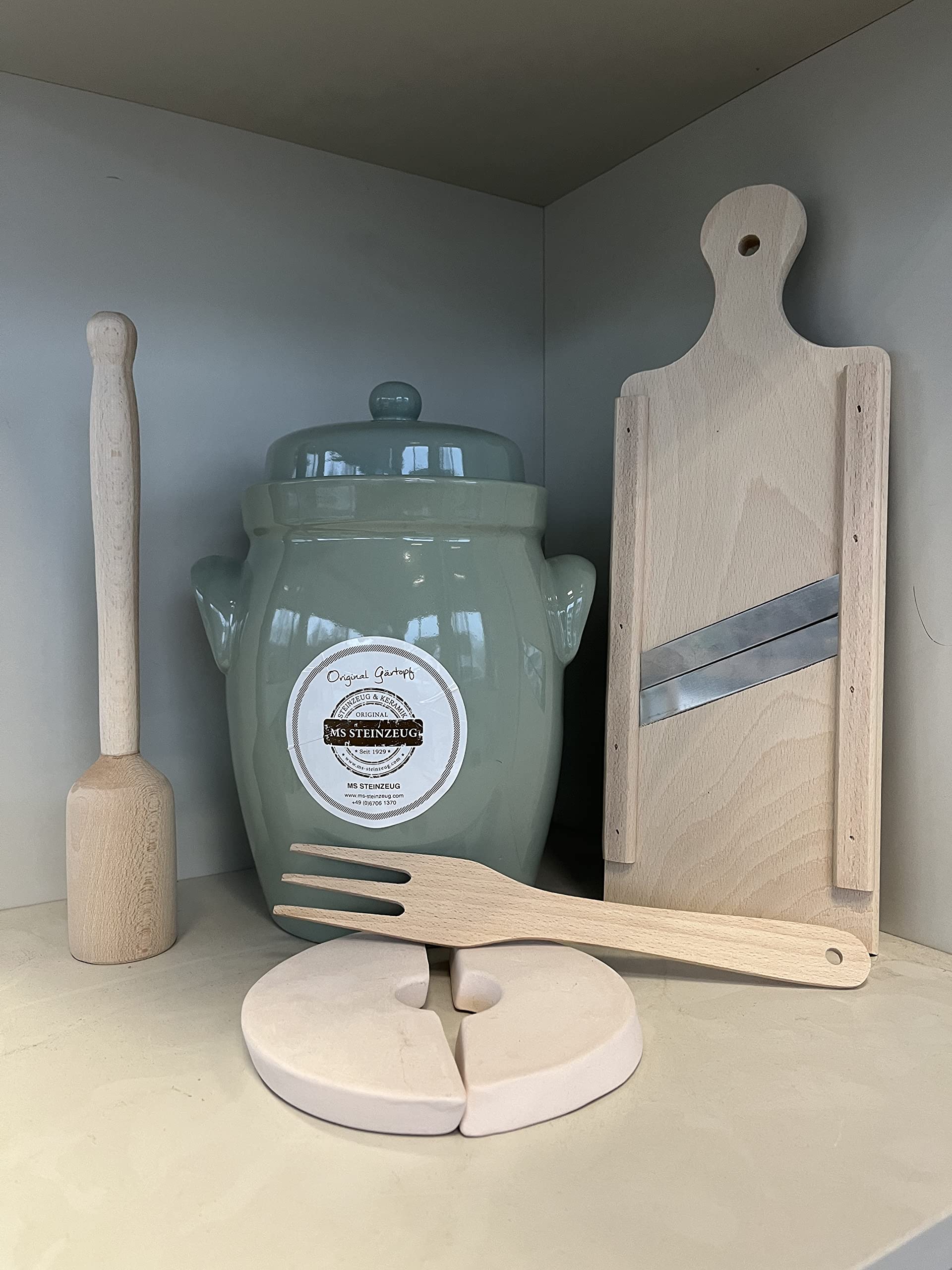 Gärtopf-Set 5 L Pastell grün bauchig Einmachtopf zum Konservieren, Fermentieren | Ideal für Vegetarier & Veganer | Inkl. Beschwerungsstein, Krautschneider, Stampfer, Krautgabel & Rezepte
