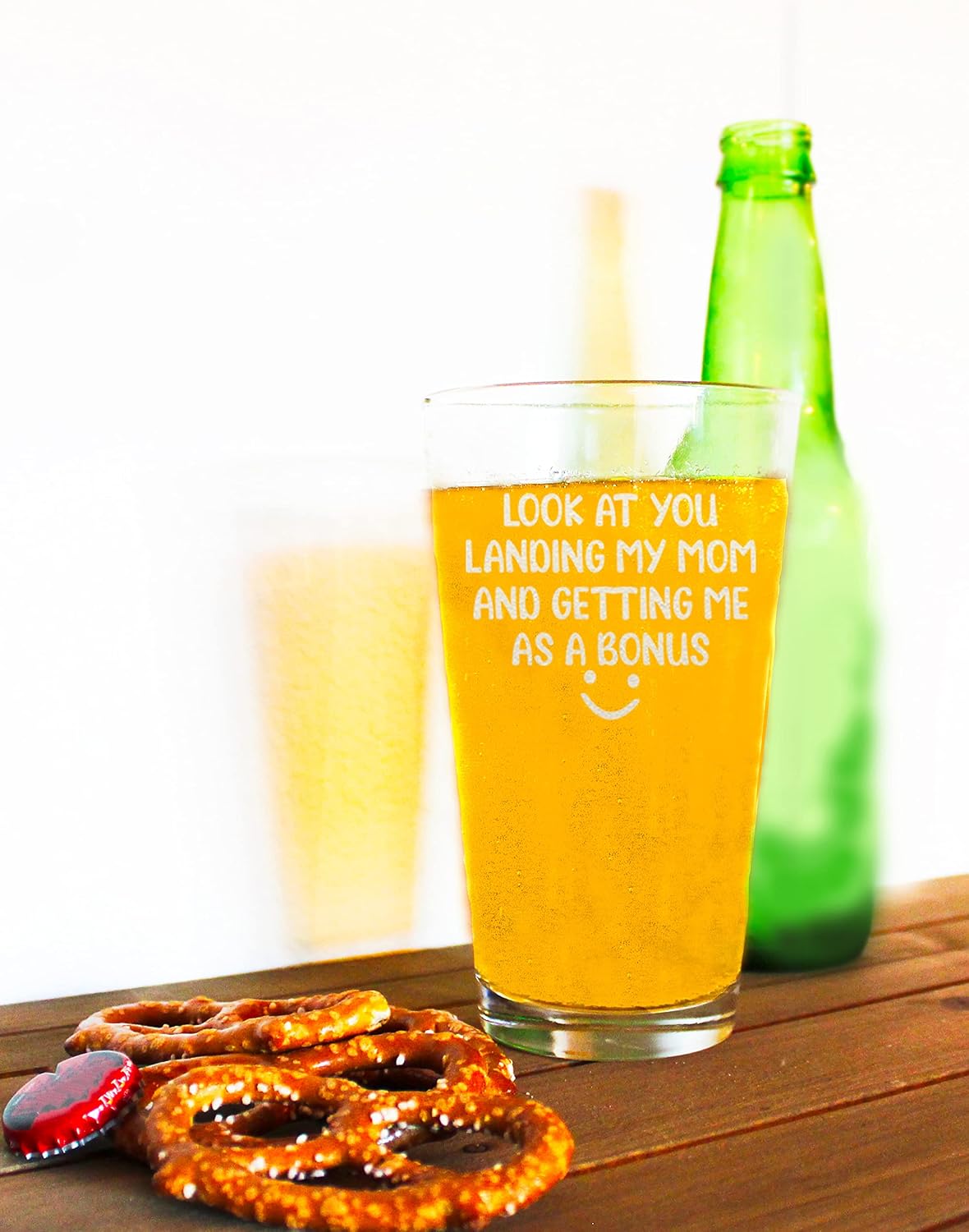 Look At You Landing My Mom And Getting Me As A Bonus 16oz Beer Glass, Father's Day Beer Pint For Dad, Bonus Dad, Birthday Gifts For Stepdad, Funny Gifts