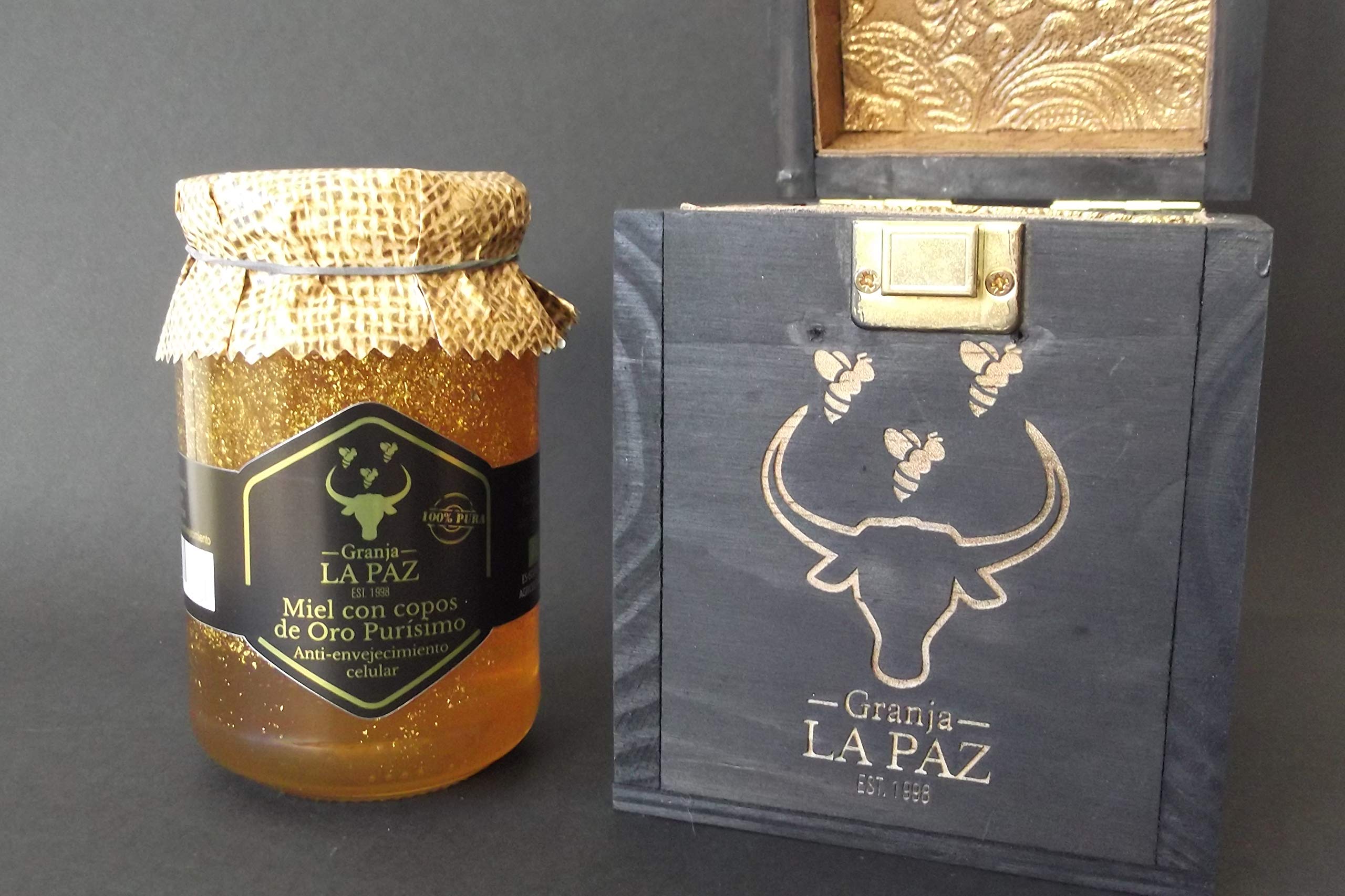Miel orgánica con Puro Oro 24k "Granja La Paz" 500 gr. 100% española