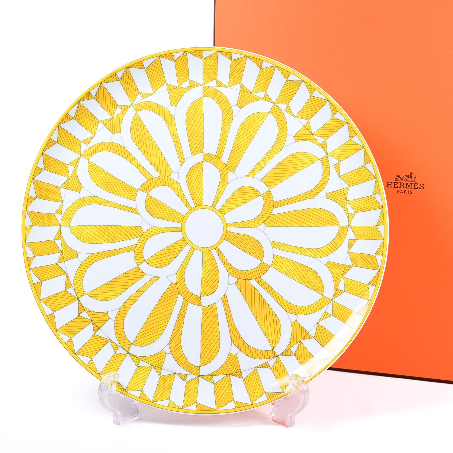 HERMES ソレイユ・ドゥ・エルメス　タルトプレート Amazon.co.jp: エルメス タルトプレート タルトプラッター 32cm