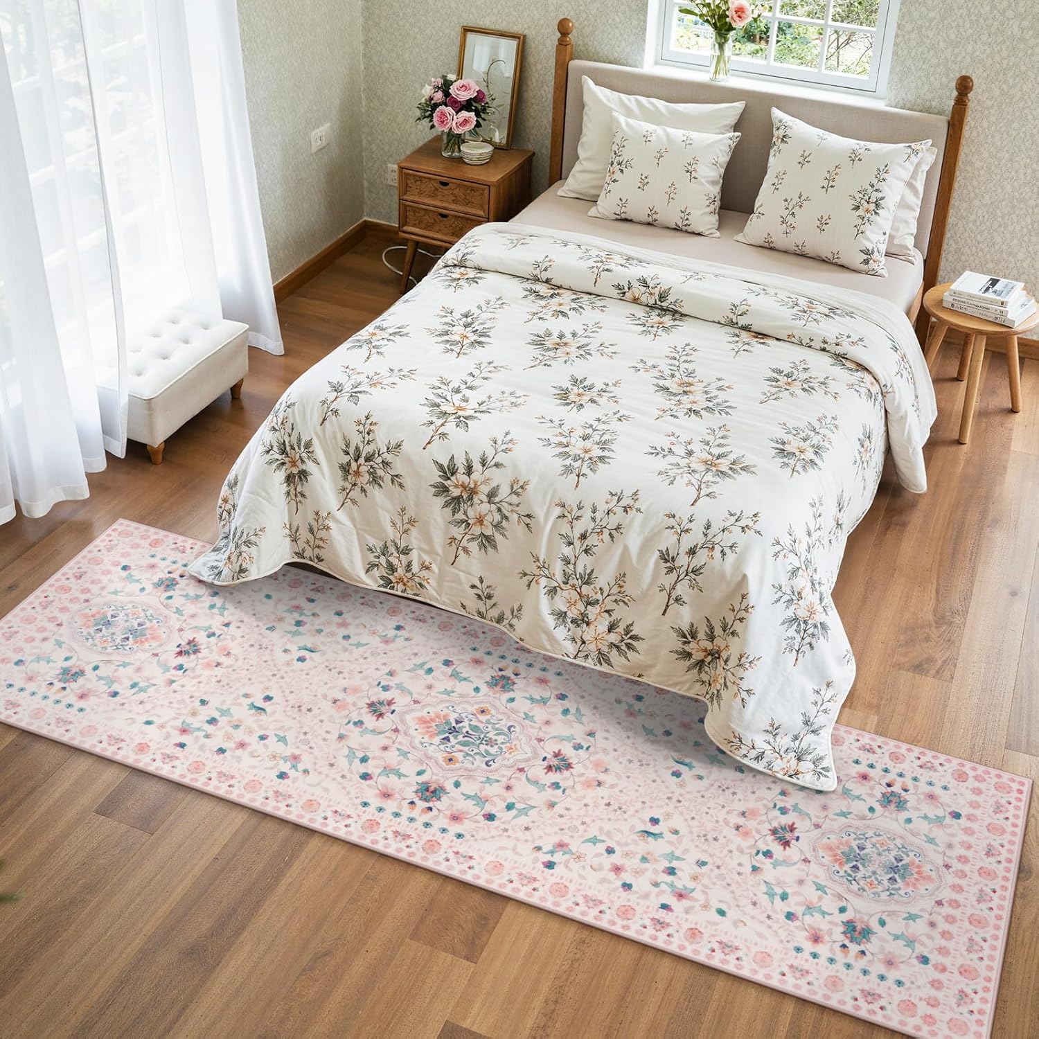 LIVEBOX Floral Runner Rug, 2.5x8 Pink Rug for Bedroom, Soft Low Pile Vintage Floral Washable, Non-Slip Throw Carpet for for Kitchen, Laundry(2.5x8ft, Light Pink)