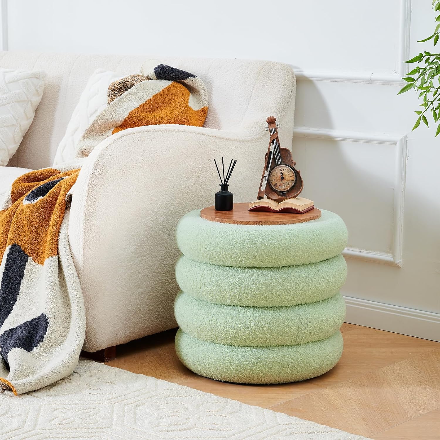 Wimarsbon Round Storage Ottoman, Modern Sherpa Footstool, Teddy Vanity Stool with Flip-Top Tray, Makeup Chair for Home Decor, Upholstered Footrest for Living Room & Bedroom (Green)