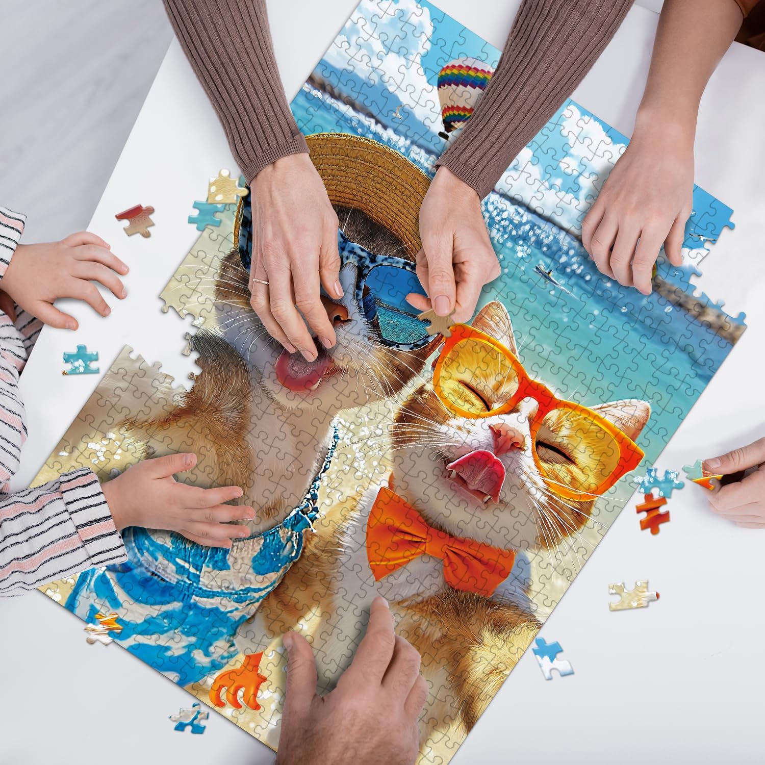 500 Pieces Jigsaw Puzzles for Adults and Teens and Kids Family Happy Games Big Size Cats' Selfie on Beach [Larger Size]