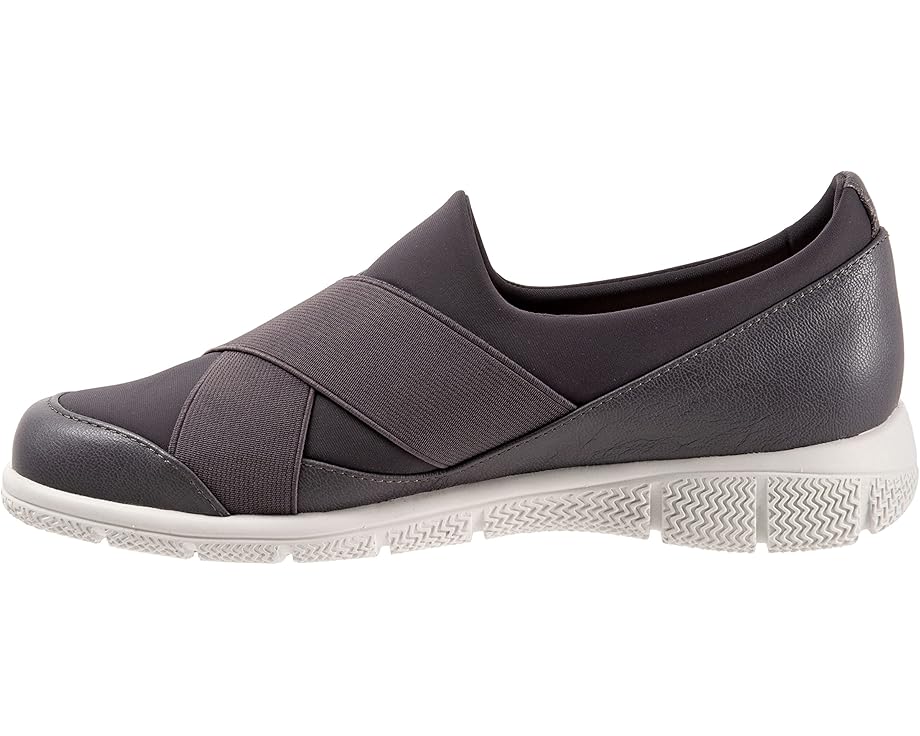 Trotters Urbana - Left View