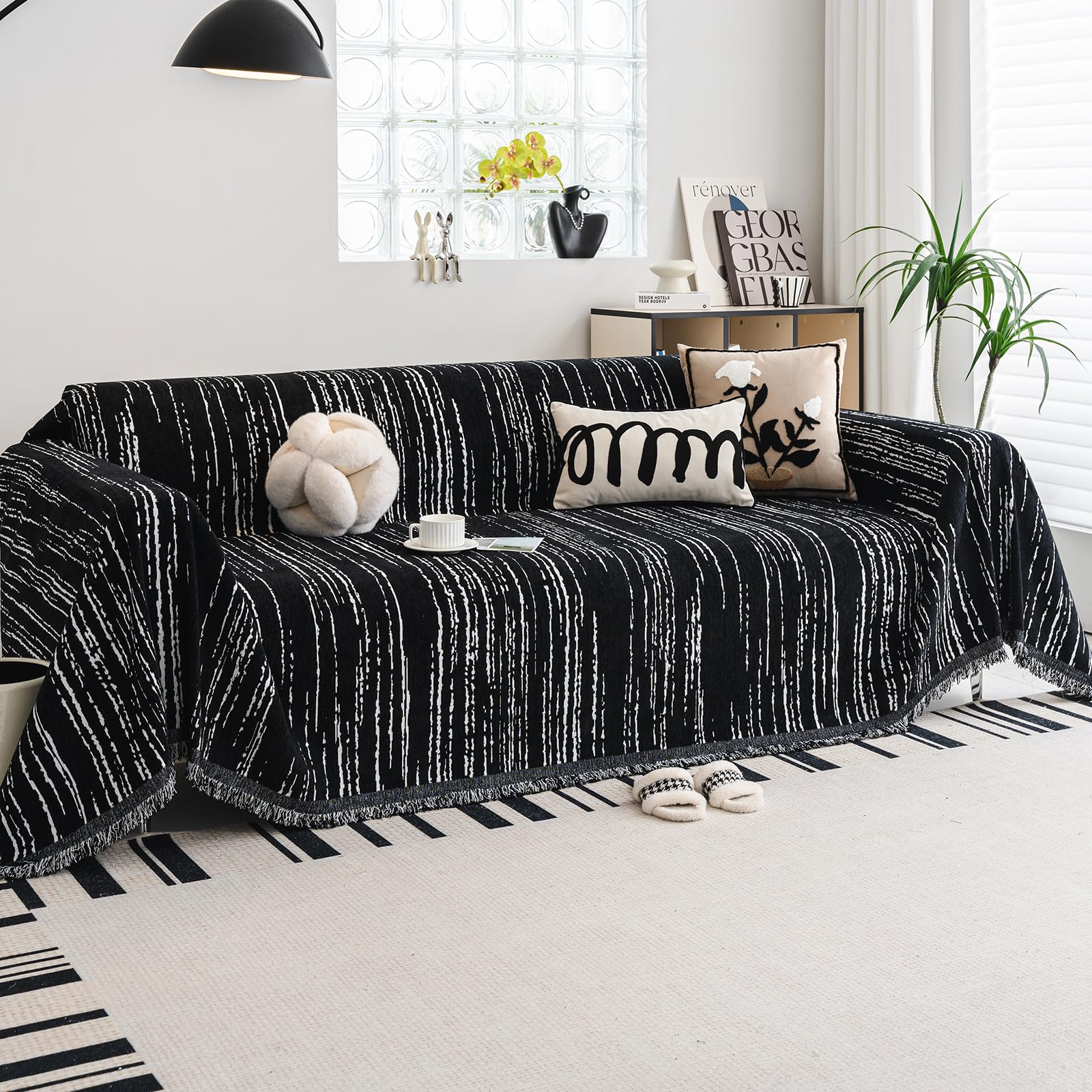 WEYOND Chenille Sofa Überzug waschbar Sofa Cover mit Quasten, haustierfreundliche Sofabezug & Couch Überwurf & Sofahussen für Sektionalsofa, Loveseat, 2/3/4-Sitzer (180 x 340 cm, Schwarz)