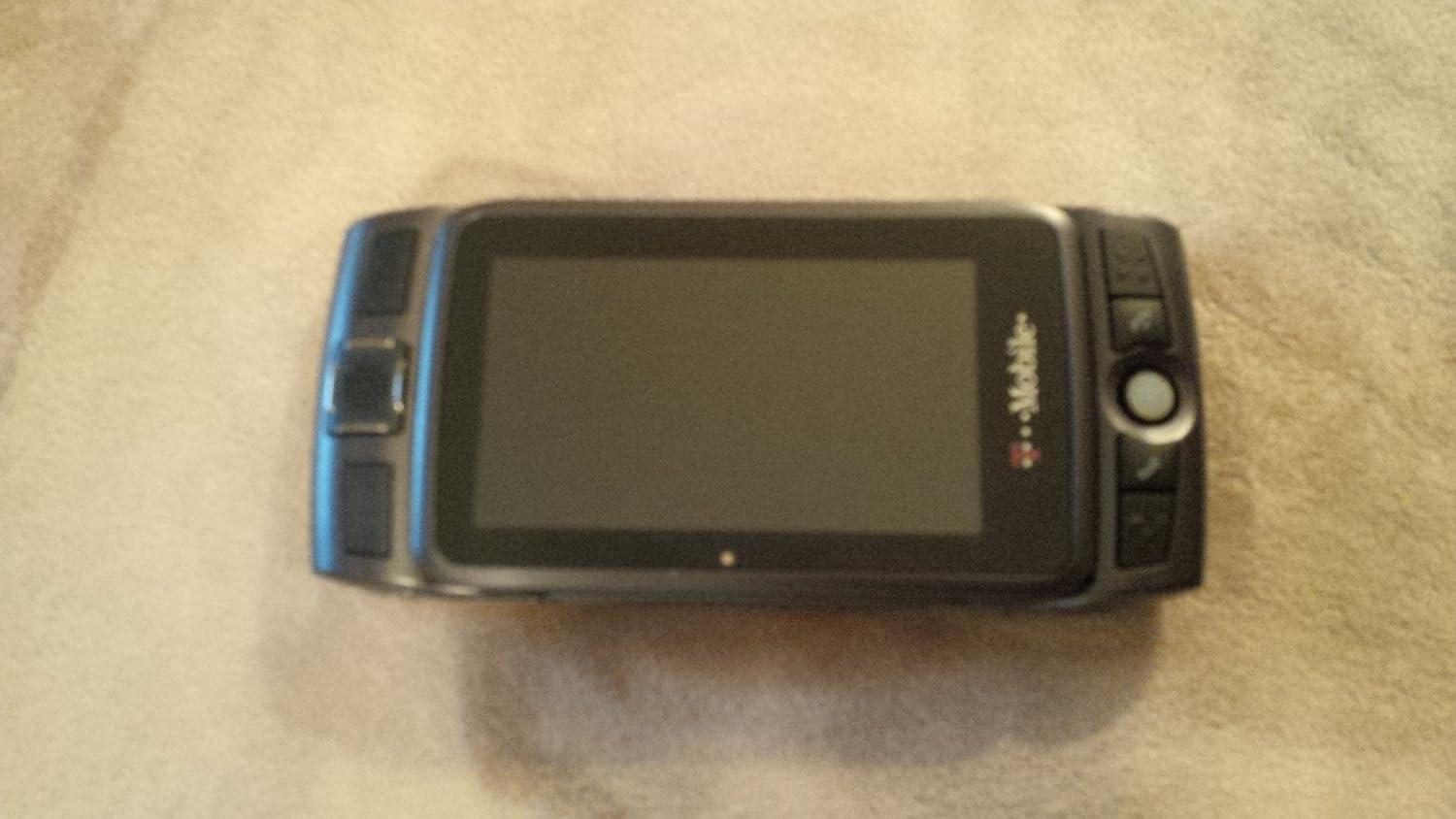 Brand New Sidekick LX 2009 SHARP PV300GR Unlocked - T-Mobile (Carbon Black). This phone does not have internet capabilities.