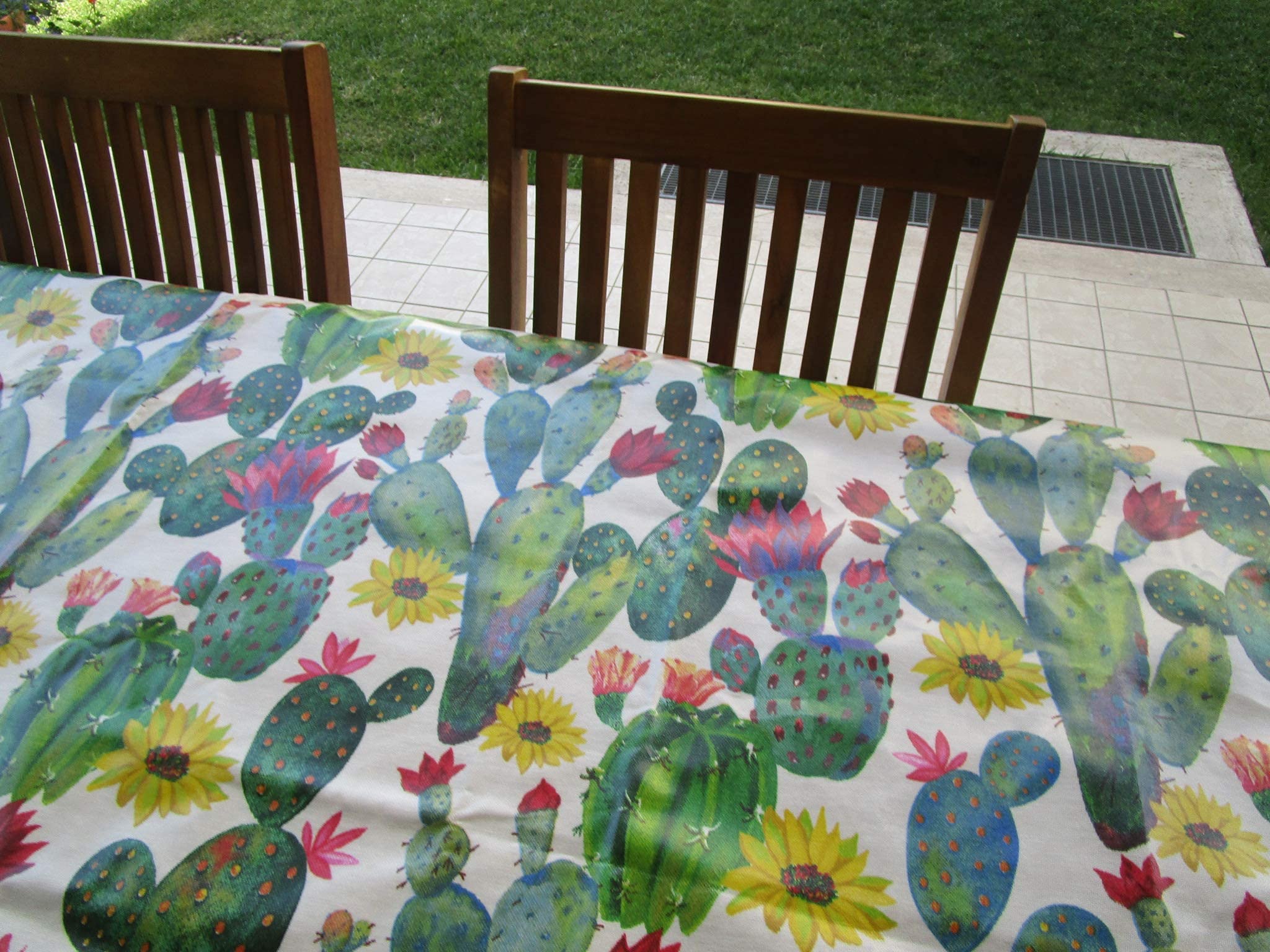Mantel de algodón plastificado con diseño de cactus 100 % impermeable - Todas las medidas - Fabricado en Italia - Dimensiones: 140 x 180 cm