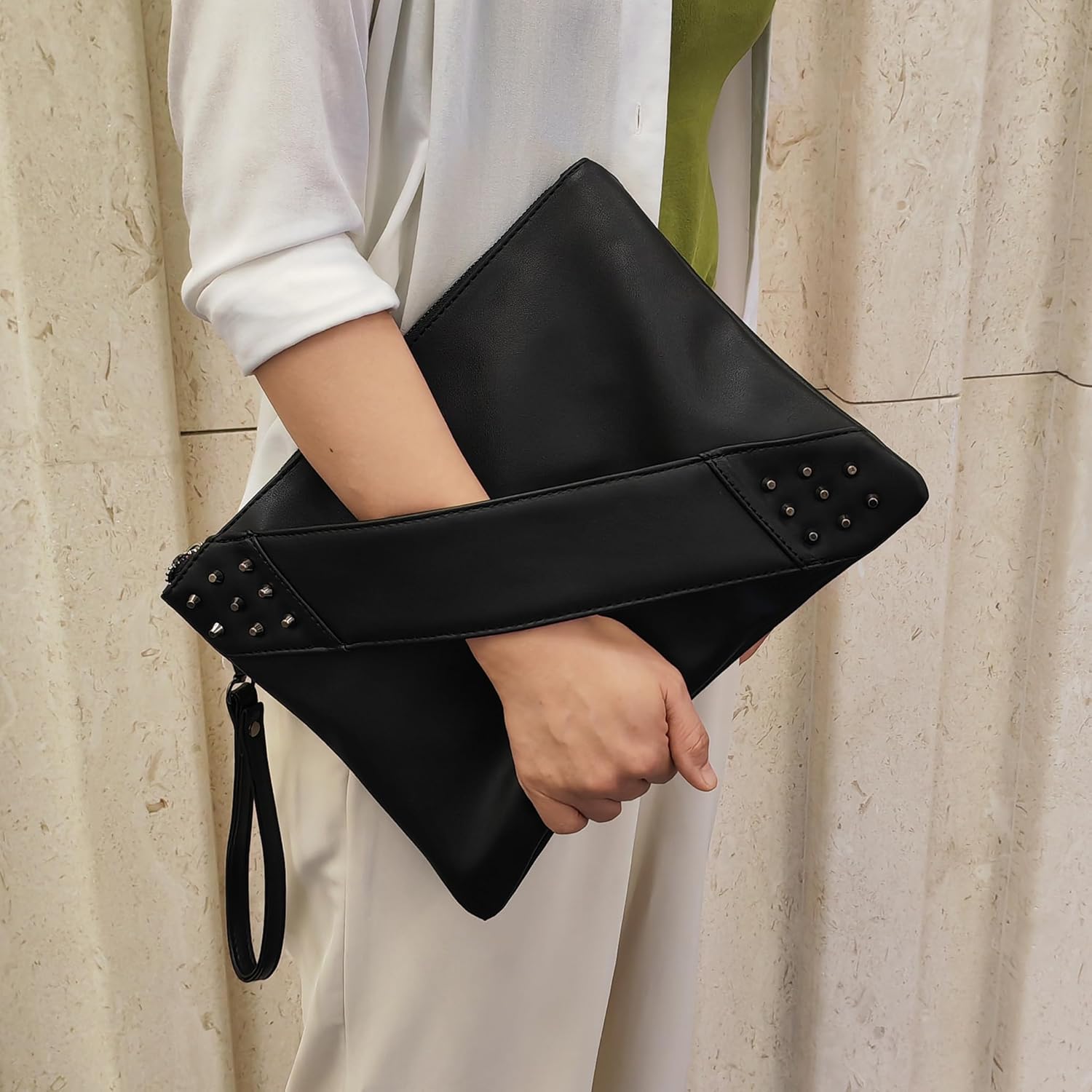 Fashion Women Clutches Rivet PU Leather Crossbody Bag Envelope Clutch Purse with Hand Strap - Image 2