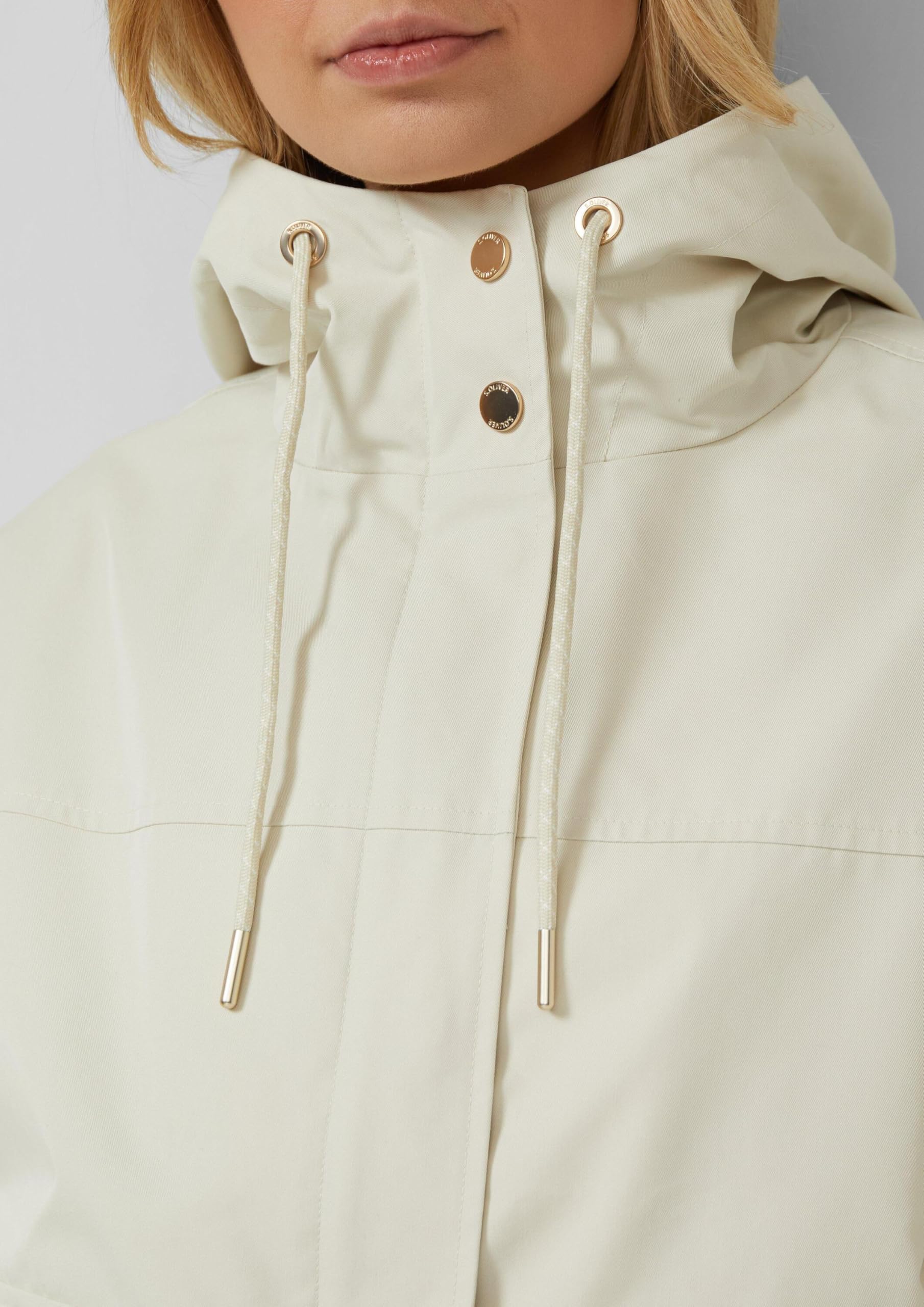 s.Oliver Jacke im Relaxed Fit mit Kapuze