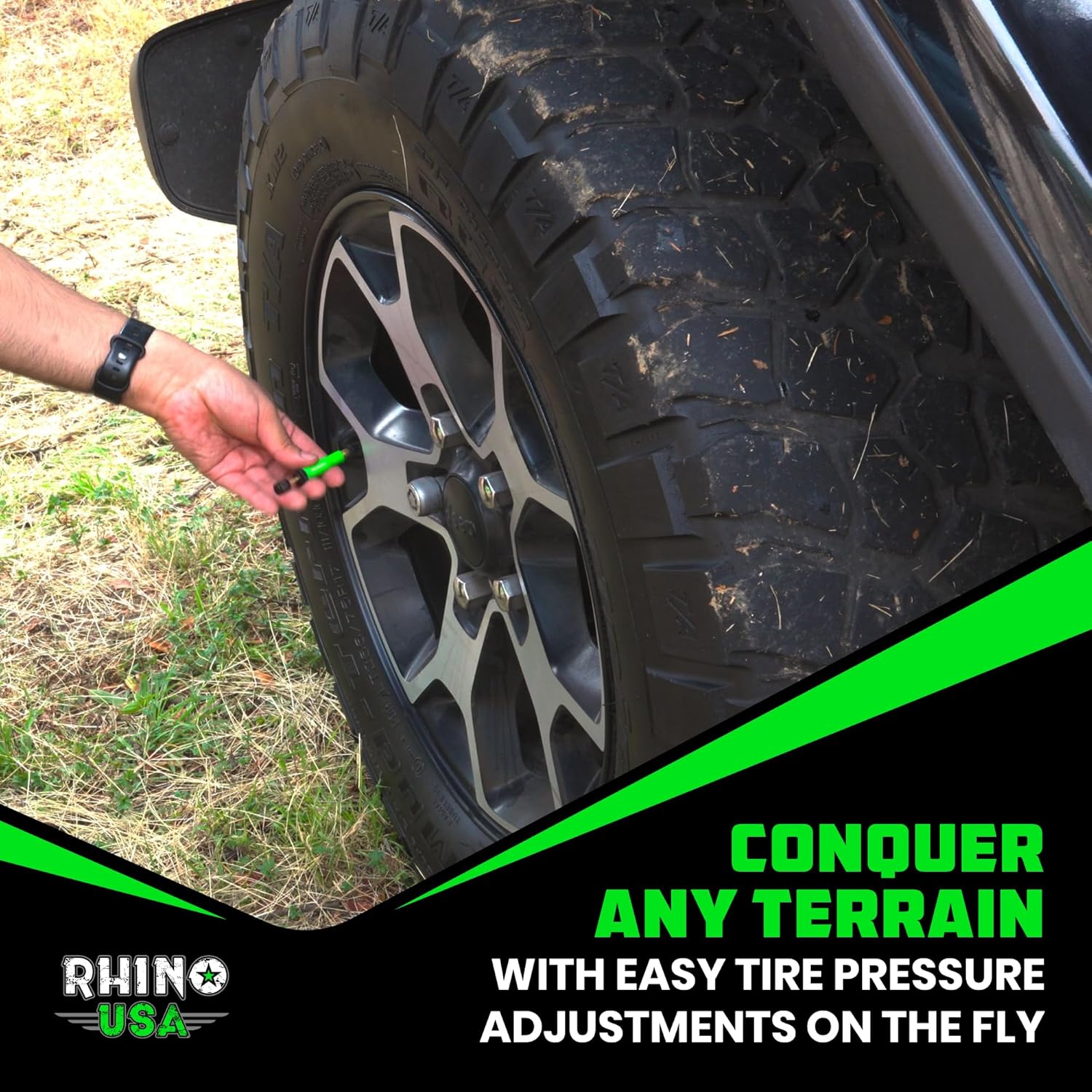 Rhino USA Adjustable Tire Deflator Kit (10-30 PSI), Automatic Screw-on Air Down Tool with Auto Stop, Tire Deflators Offroad and Over Sand Accessories for Jeep, Truck, SUV and 4x4, 4-Pack Green