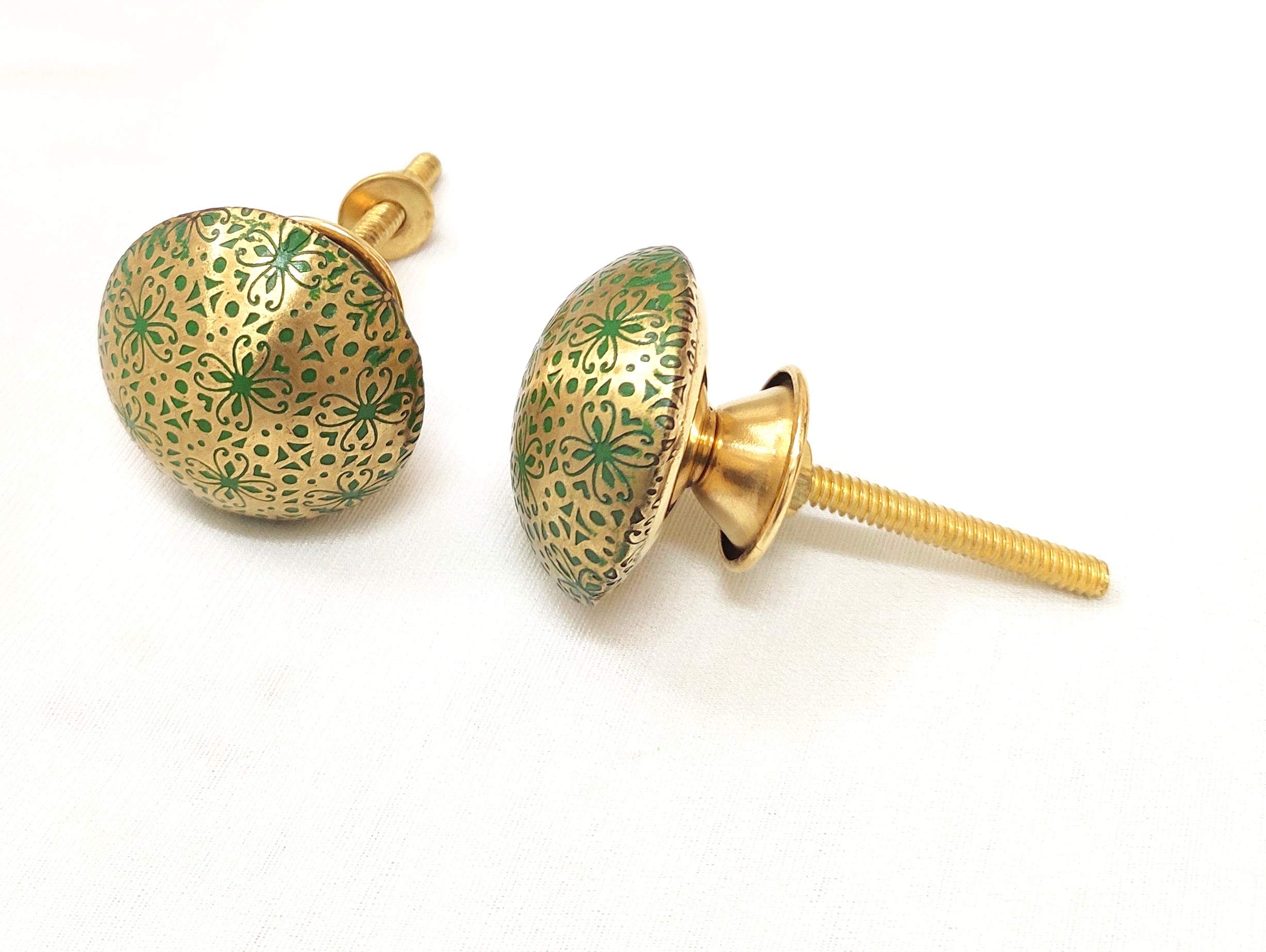 ArtshaiArtshai Green Brass knob for Kitchen Drawer Pull Cabinet Cupboard - Set of 6 pcs (6.5x4x4 cm)