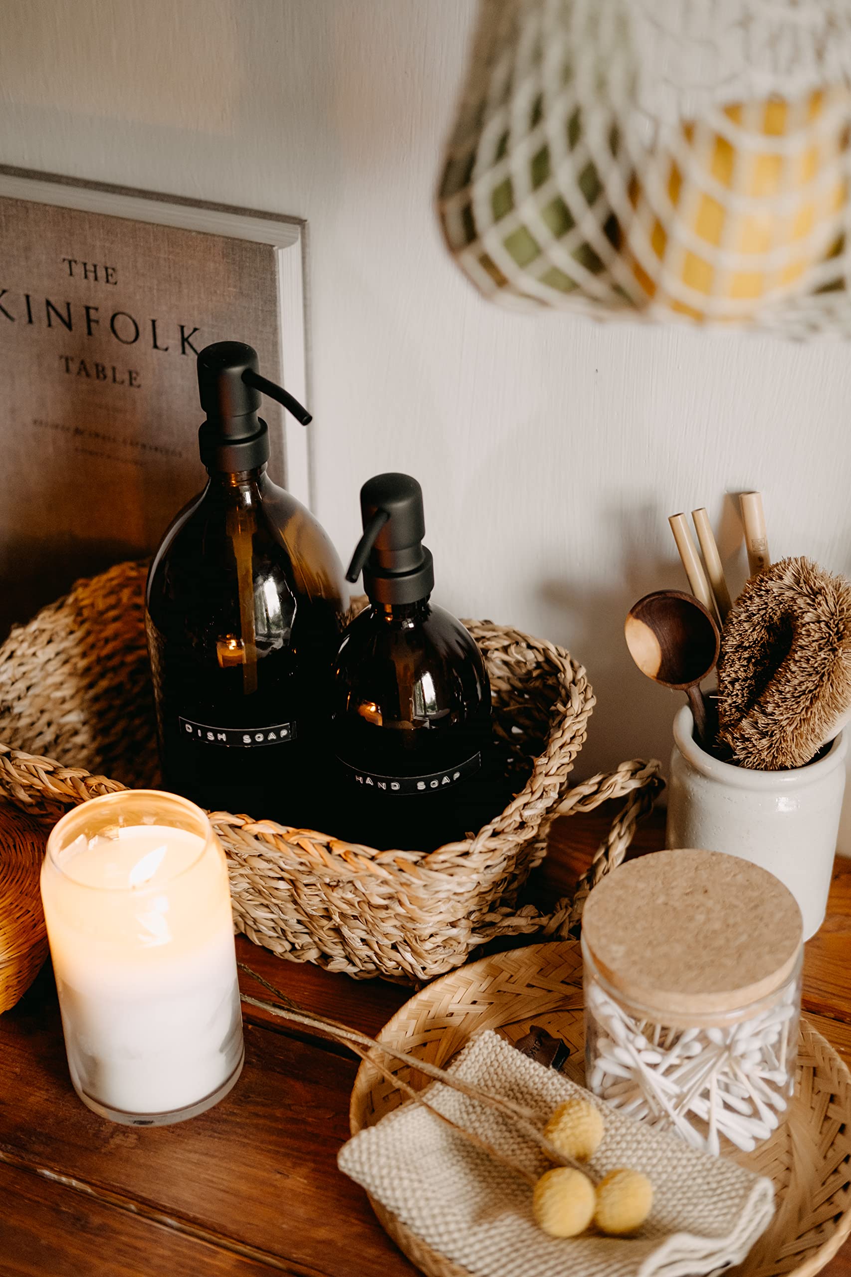 Kuishi Geschenkset mit DREI bernsteinfarbenen Glas-Pumpflaschen mit Edelstahl-Pumpe [250ml, Gold], Bernsteinglas-Seifenspender, nachfüllbare Braunglasflaschen (BPA-Frei)