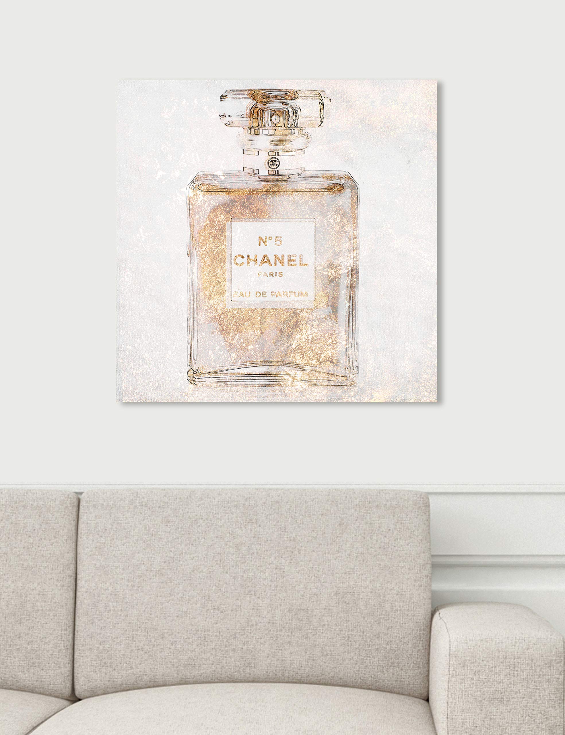 Amazon.com: Oliver Gal 'Parfum Glimmer' The Fashion Wall Art Decor