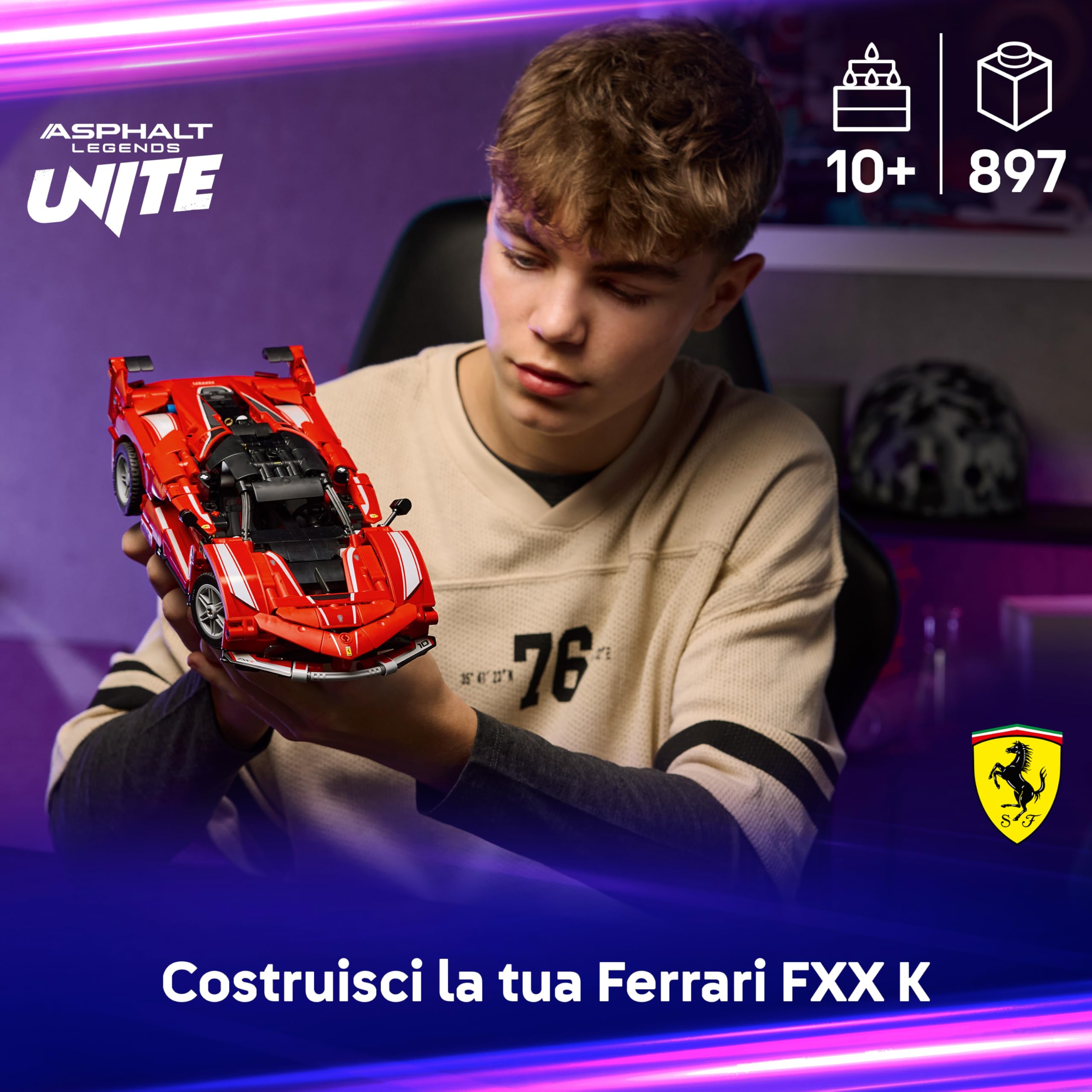 LEGO Technic Ferrari FXX K Macchina Giocattolo - Modello di Auto da Corsa per il Gioco e l'Esposizione con Motore V12, Differenziale e Pistoni Mobili - Idea Regalo per Bambini da 10 Anni - 42212
