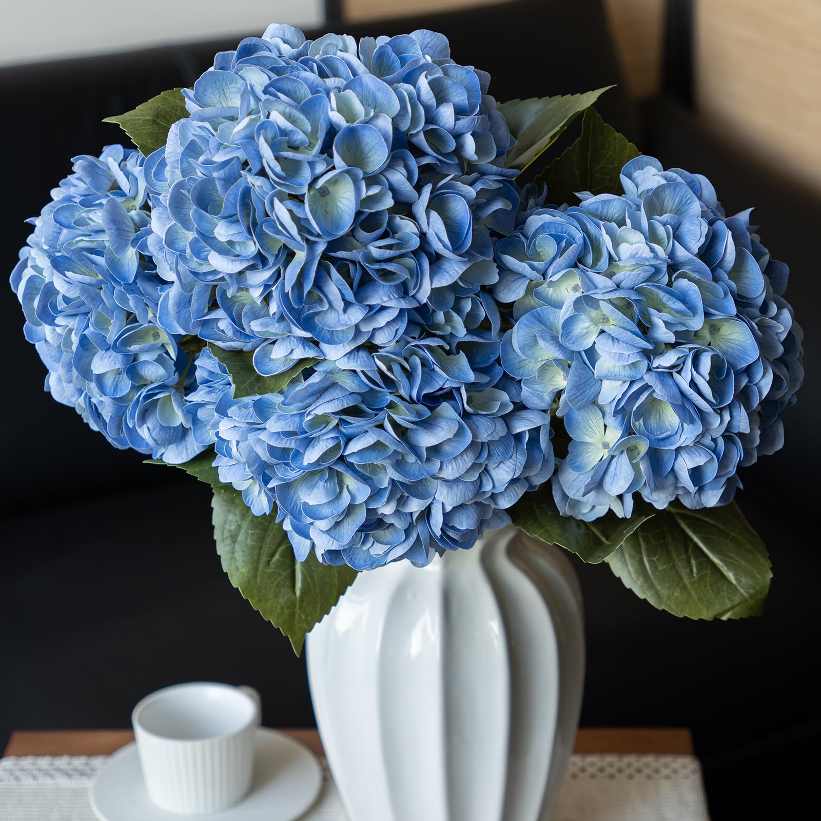 Hortensia artificiel bleu toucher réel pour décorer sans entretien ni flétrissement