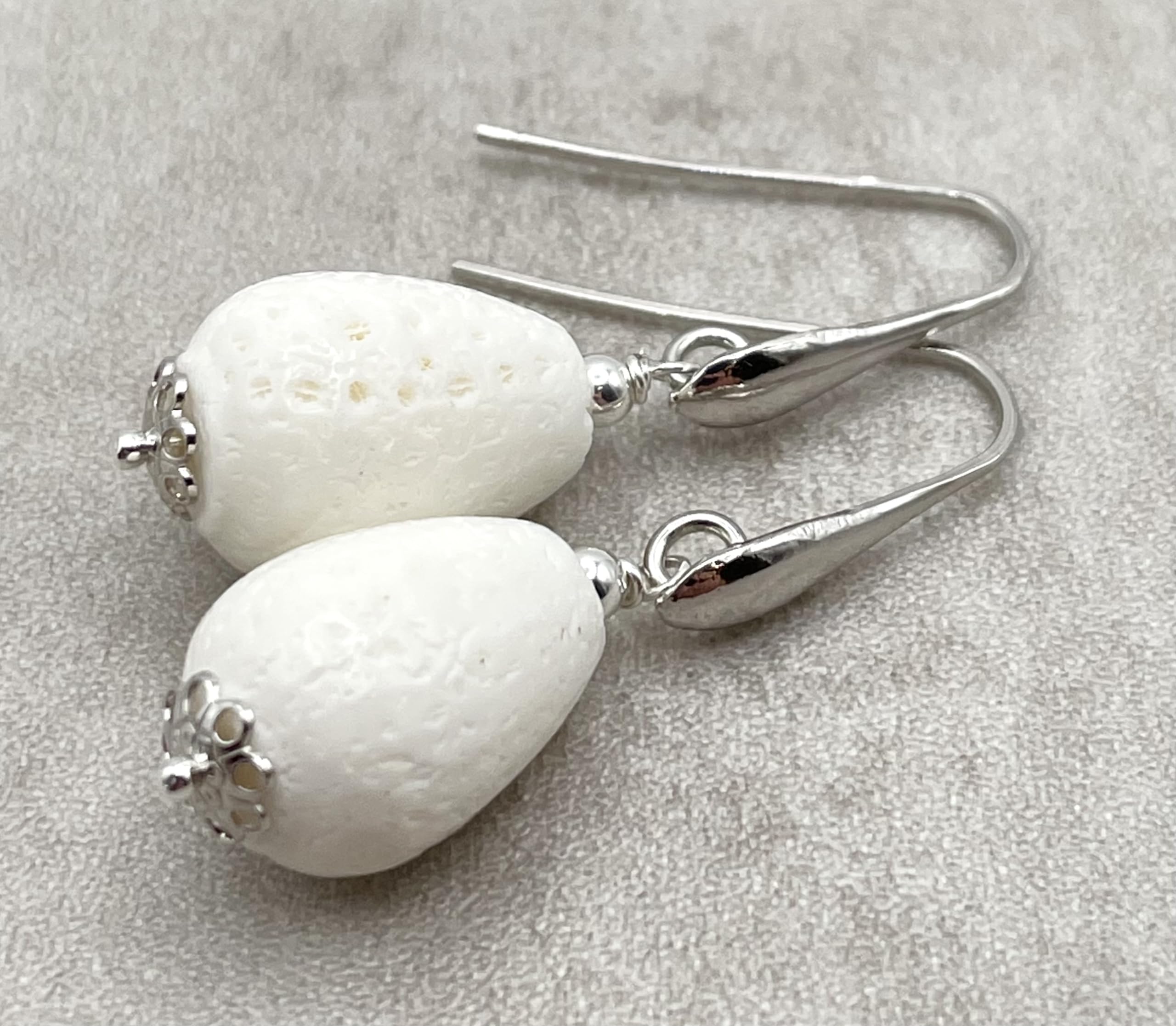 Orecchini in Corallo Bianco, Pendenti con Gocce Piccole, Argento 925, Gioielli Estate, Bijoux Classici, Made in Italy, Regalo